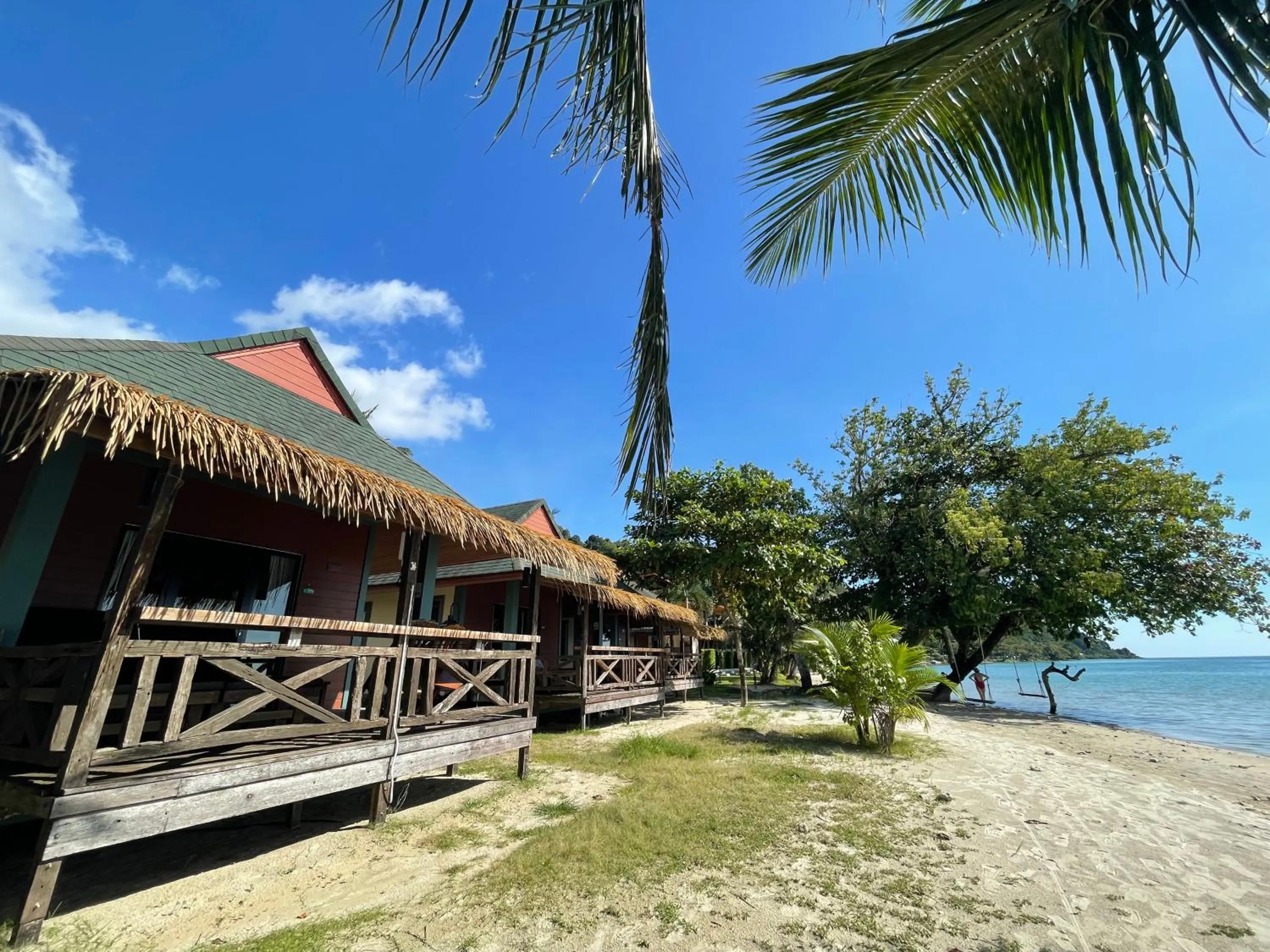 Photo of the whole room in Kai Bae Beach Resort Koh Chang