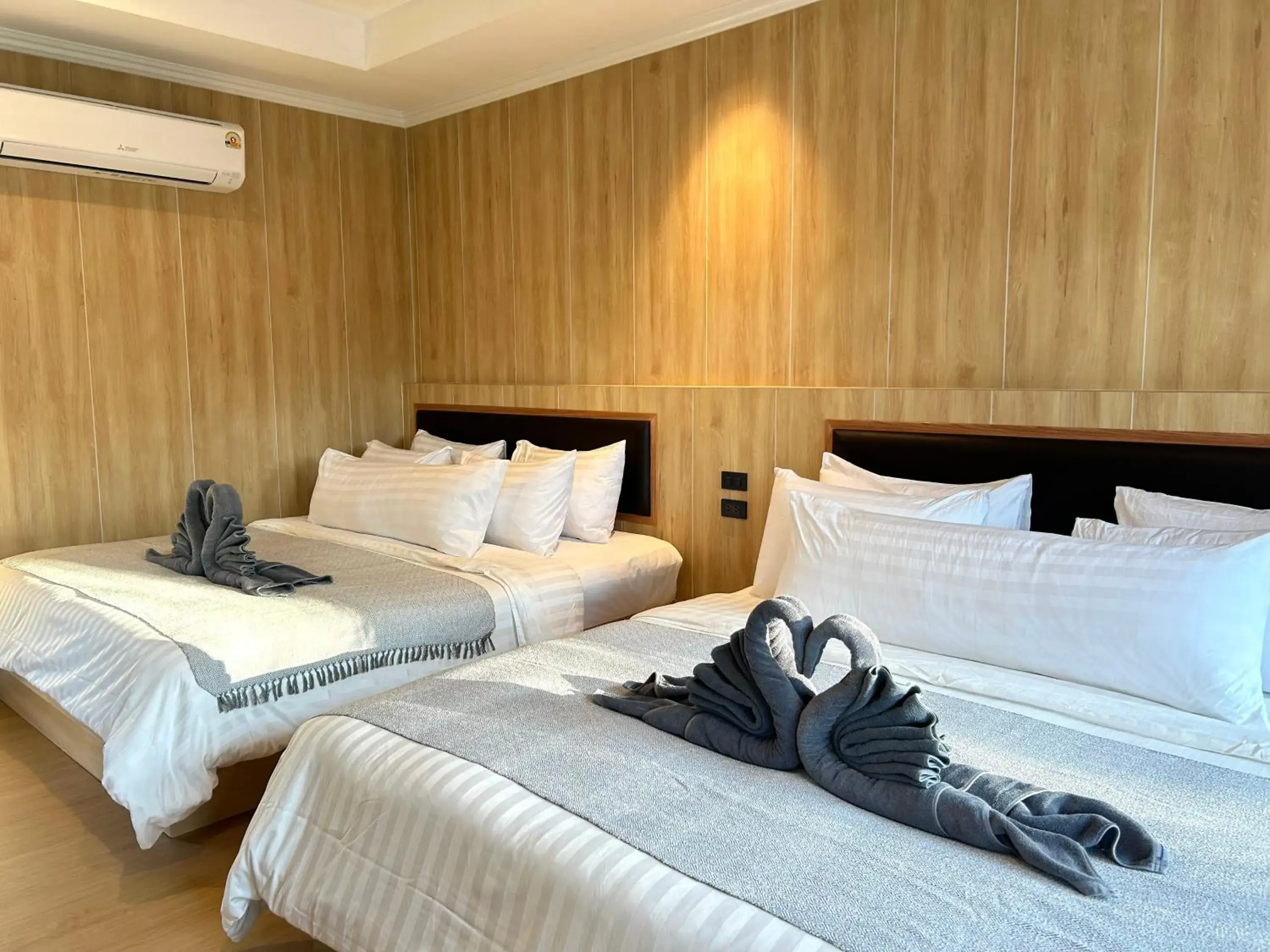 Garden View Family in Kai Bae Beach Resort Koh Chang Garden View Family in Kai Bae Beach Resort Koh Chang