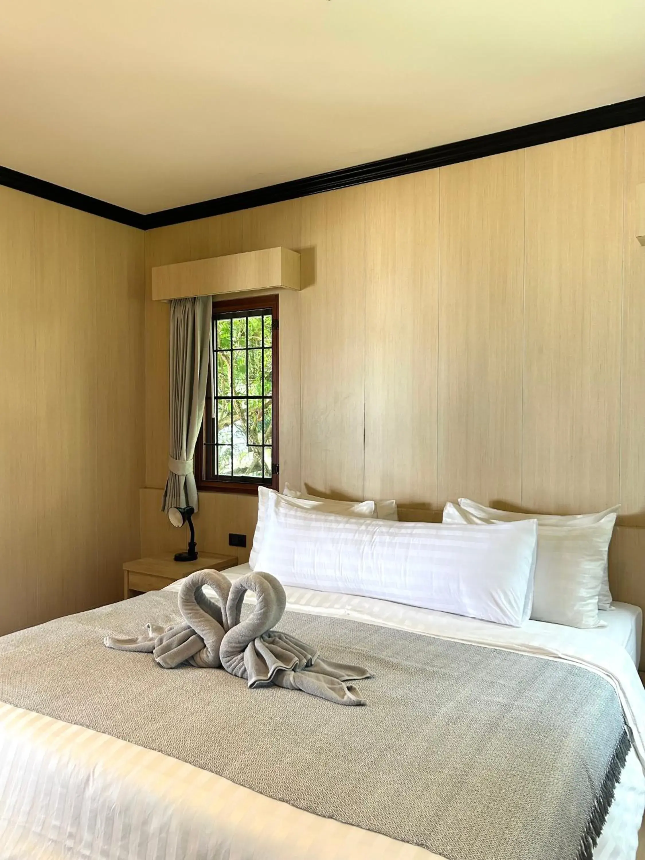 Sea Front Villa in Kai Bae Beach Resort Koh Chang Sea Front Villa in Kai Bae Beach Resort Koh Chang