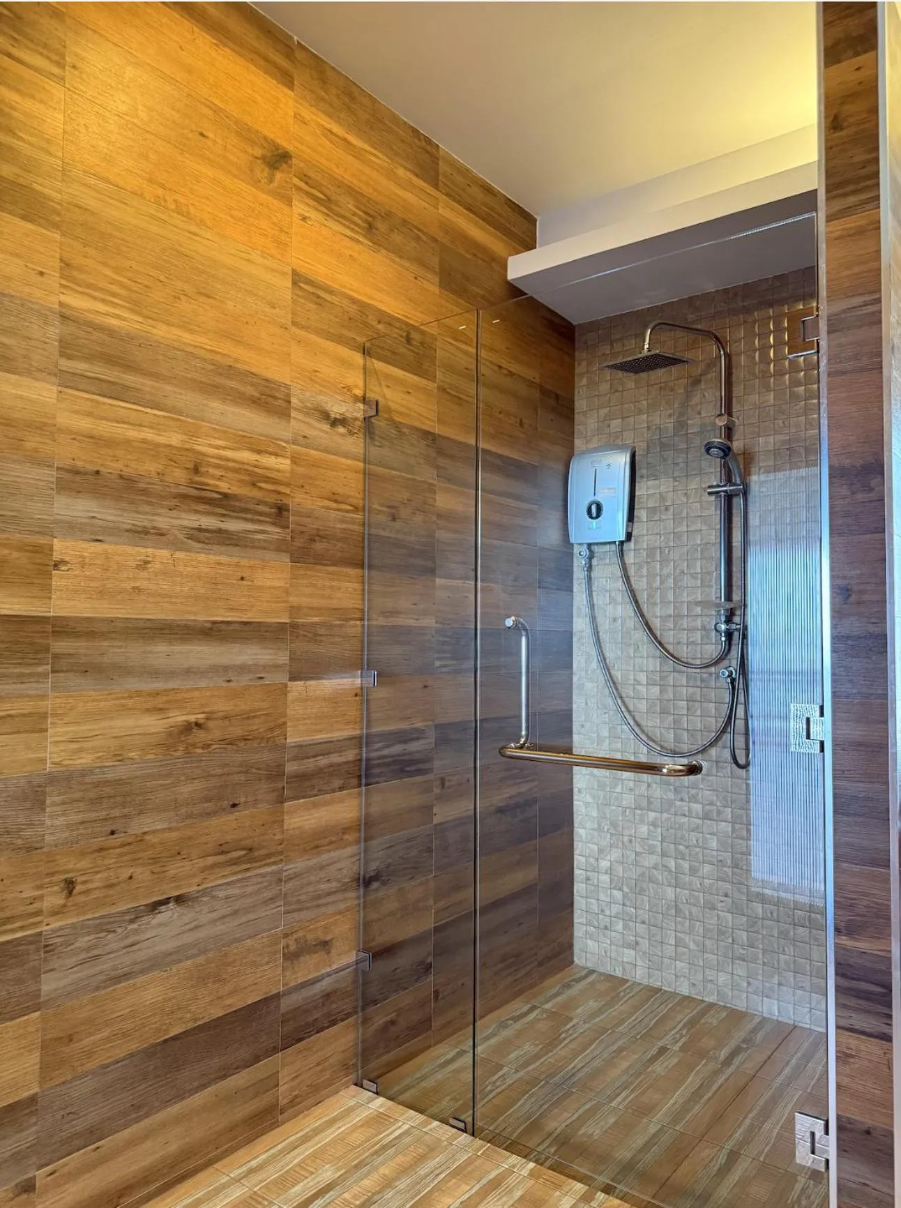 Bathroom in Kai Bae Beach Resort Koh Chang