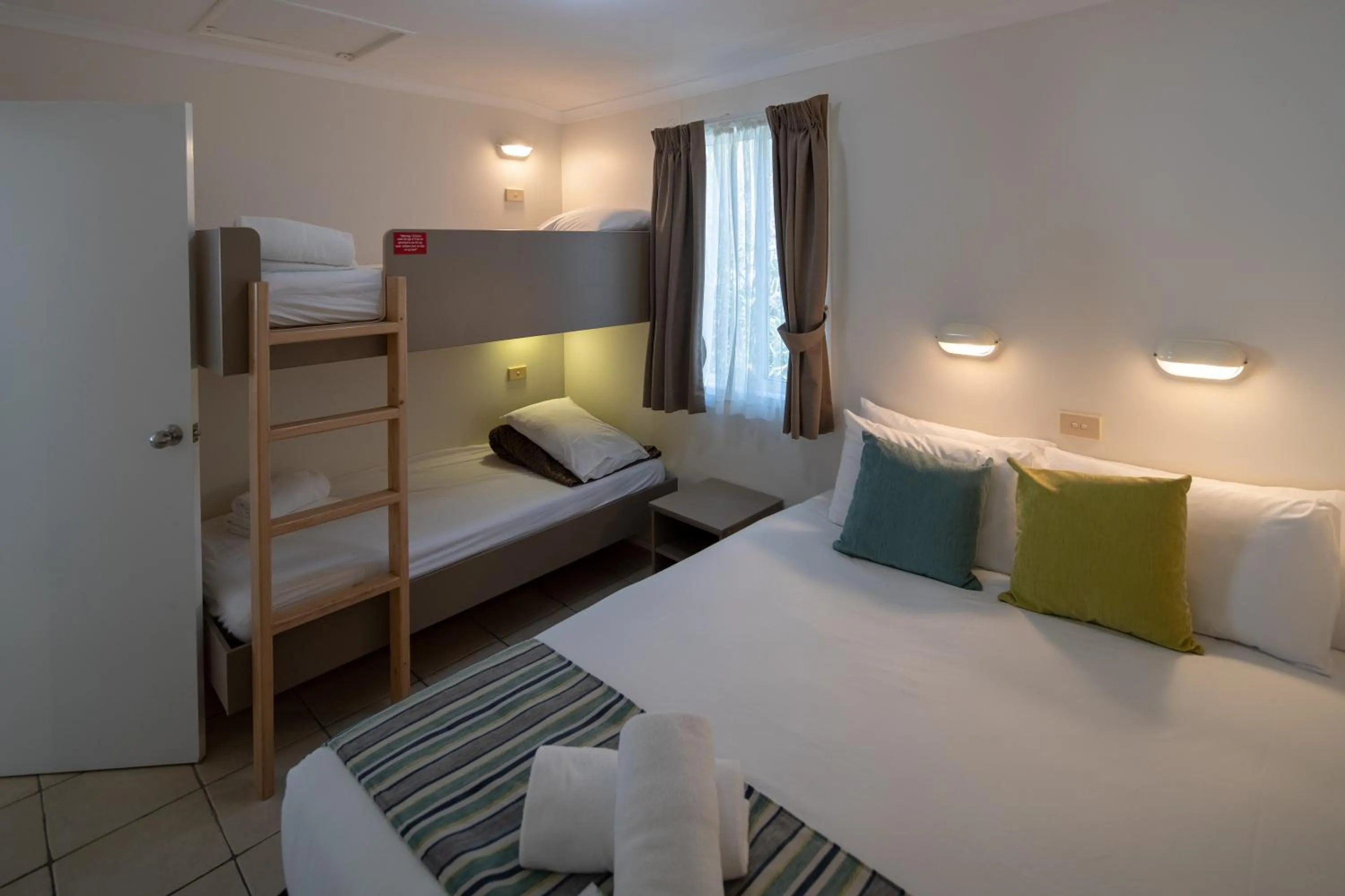 Bedroom, Bed in Ingenia Holidays Lake Macquarie