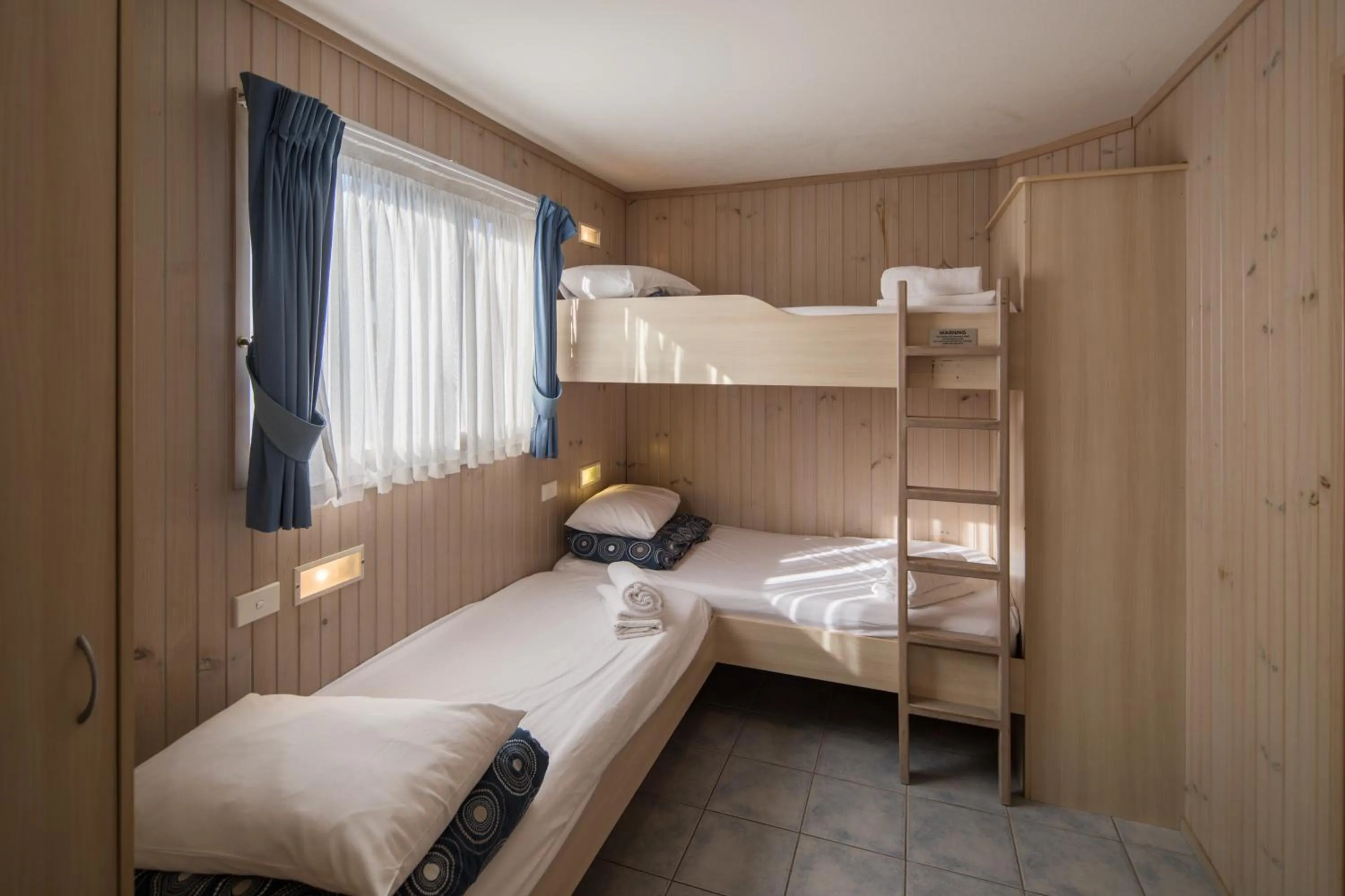 bunk bed, Bed in Ingenia Holidays Lake Macquarie