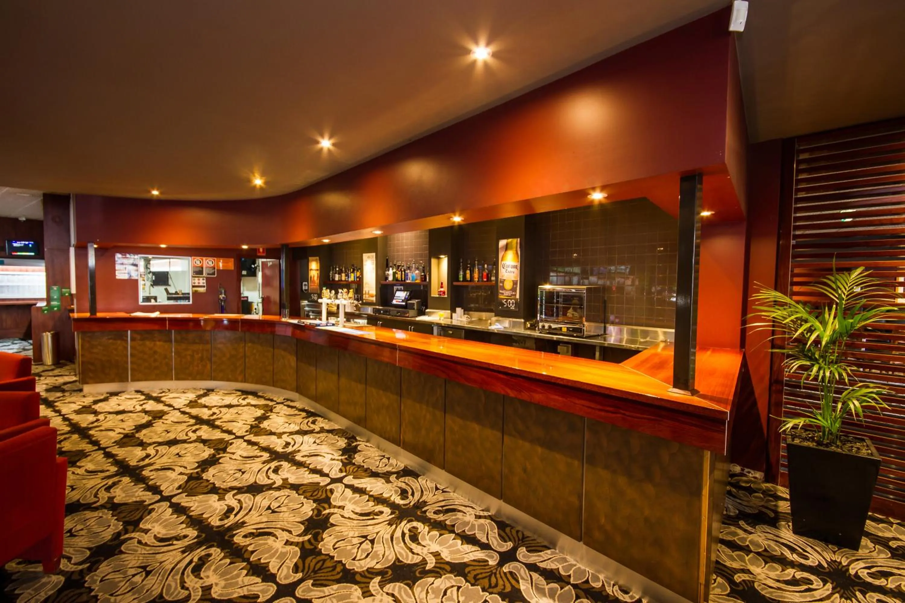 Restaurant/places to eat in Wiley Park Hotel