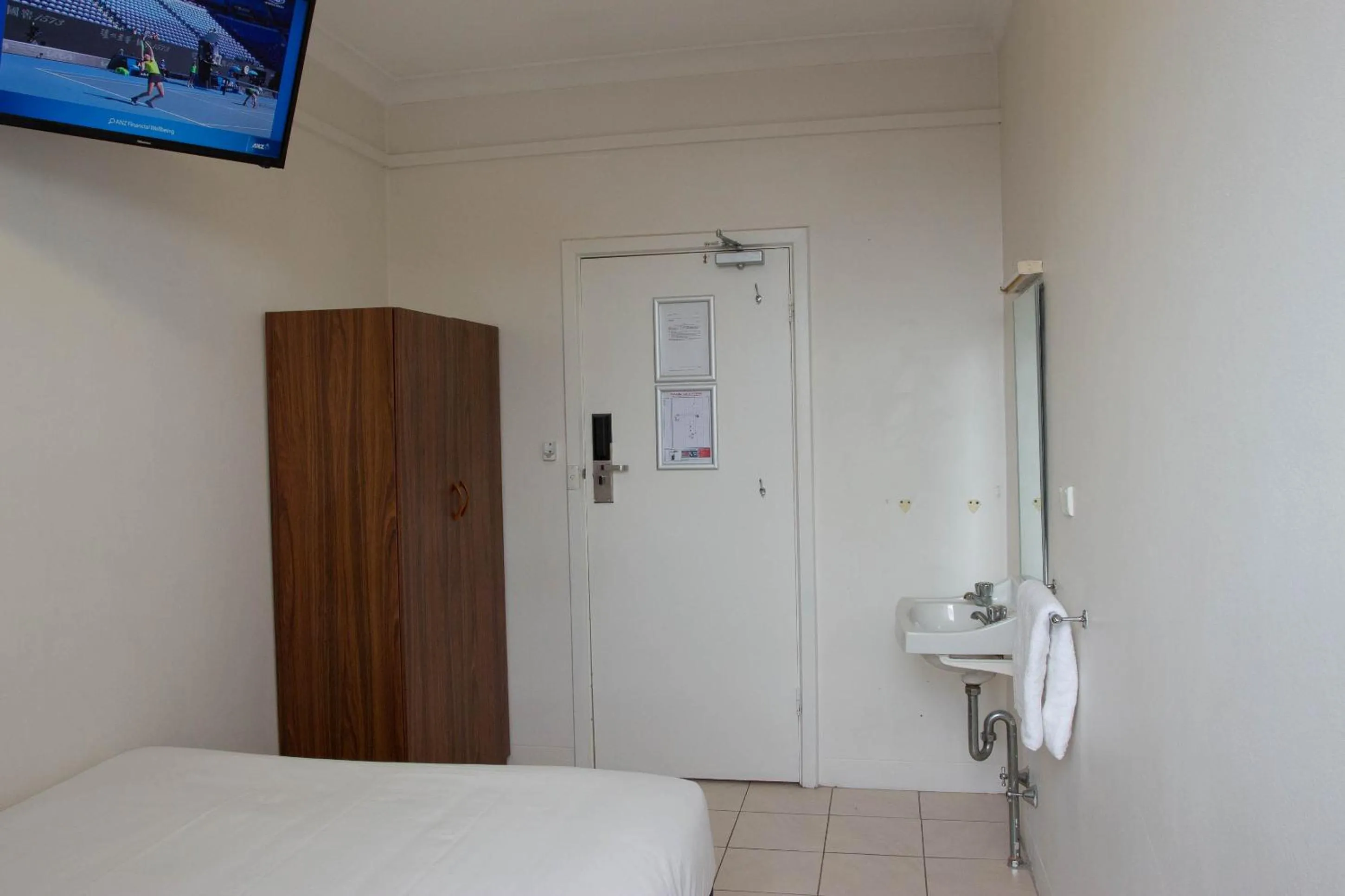 Bedroom, Bed in Wiley Park Hotel