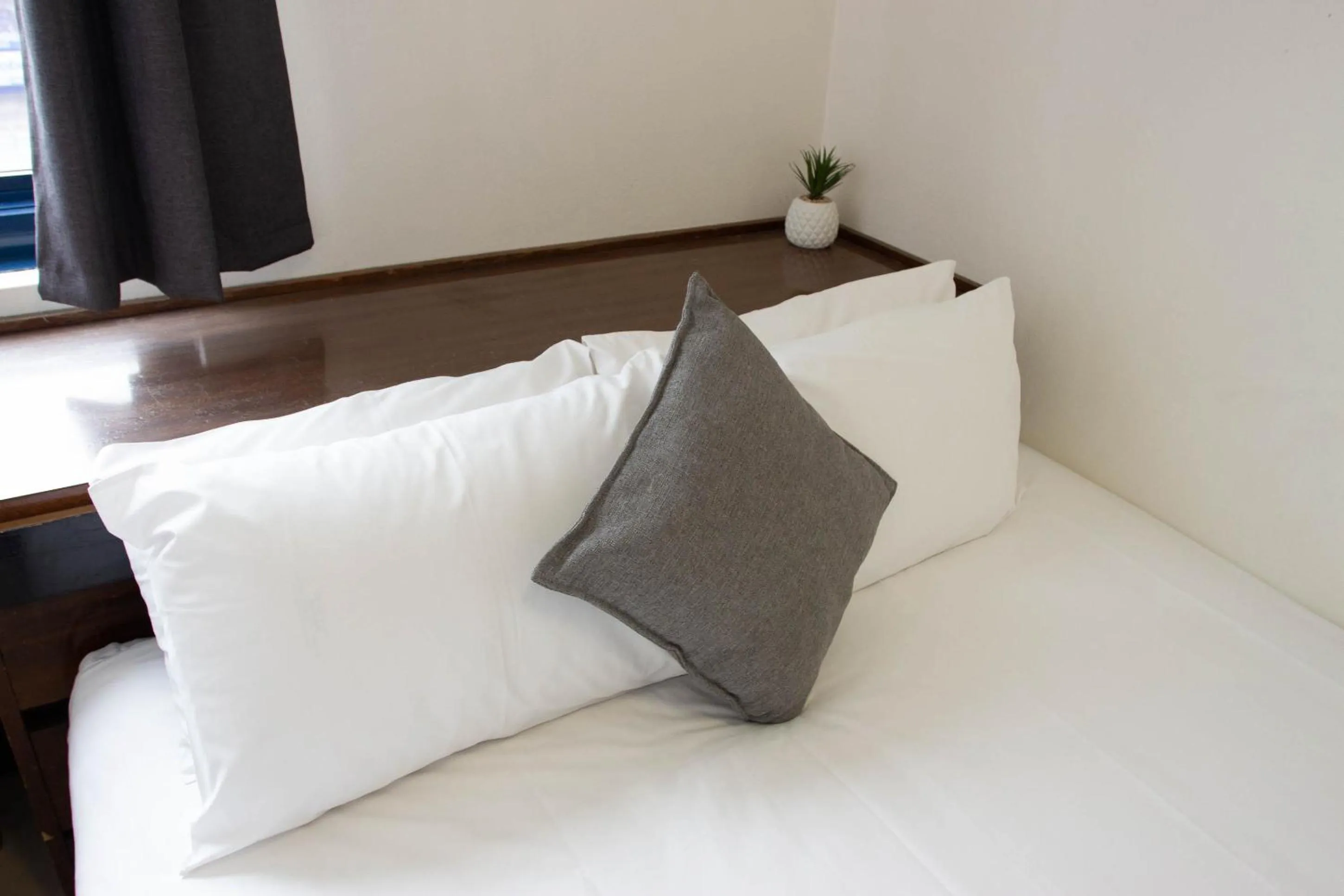 Bed in Wiley Park Hotel