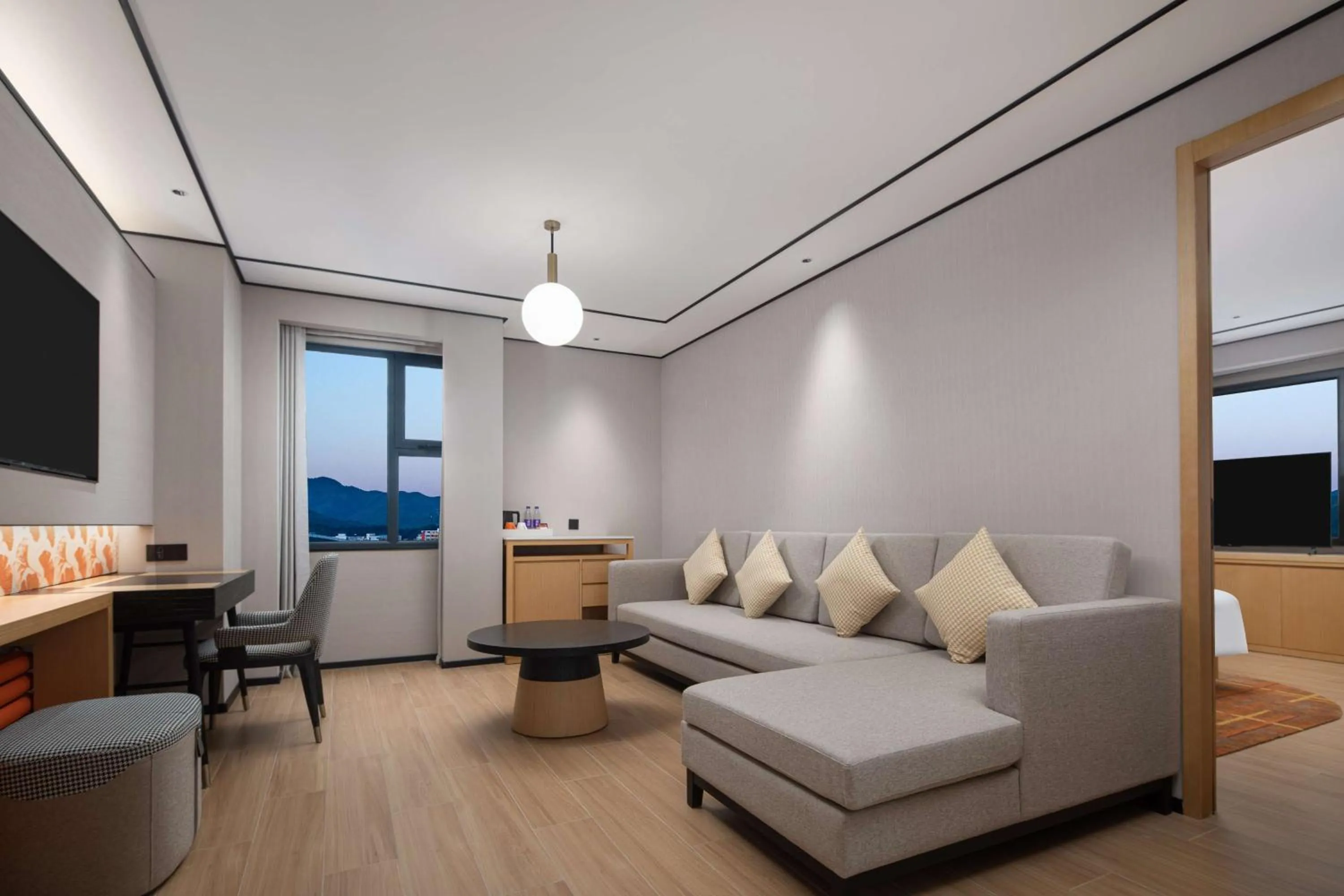 Living room in Hilton Garden Inn Chengde Mountain Resort