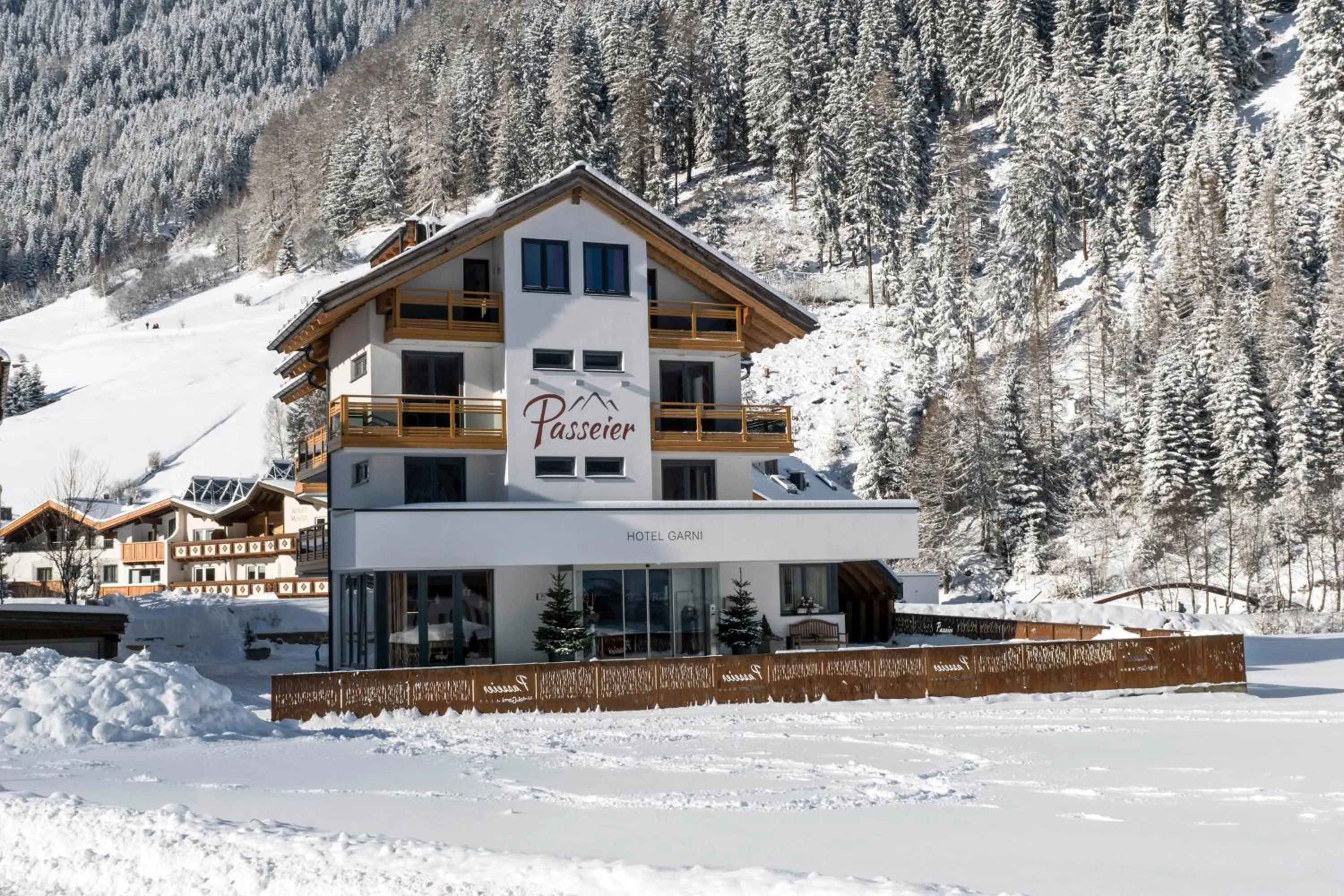 Property building in Hotel Garni Passeier