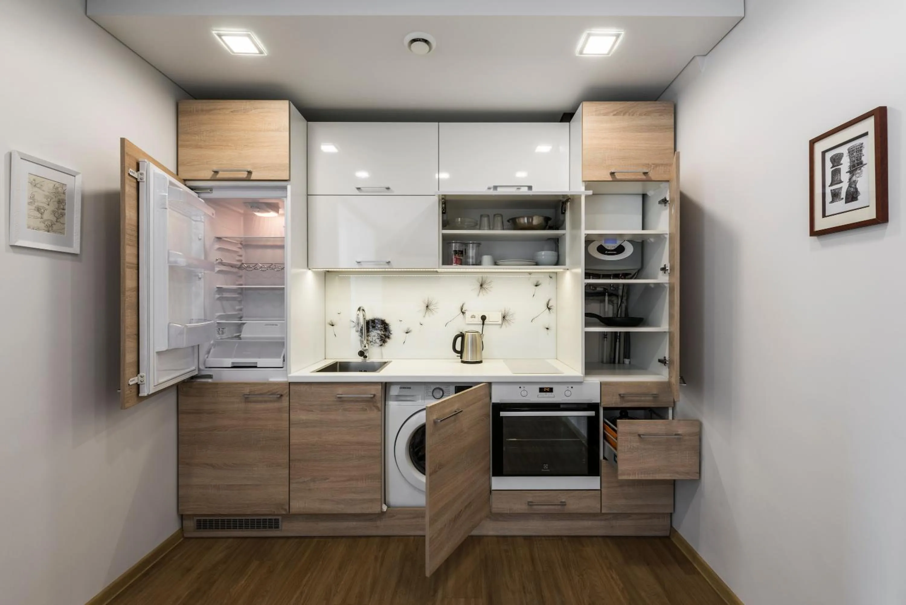 Kitchen or kitchenette in King Mindaugas Apartments