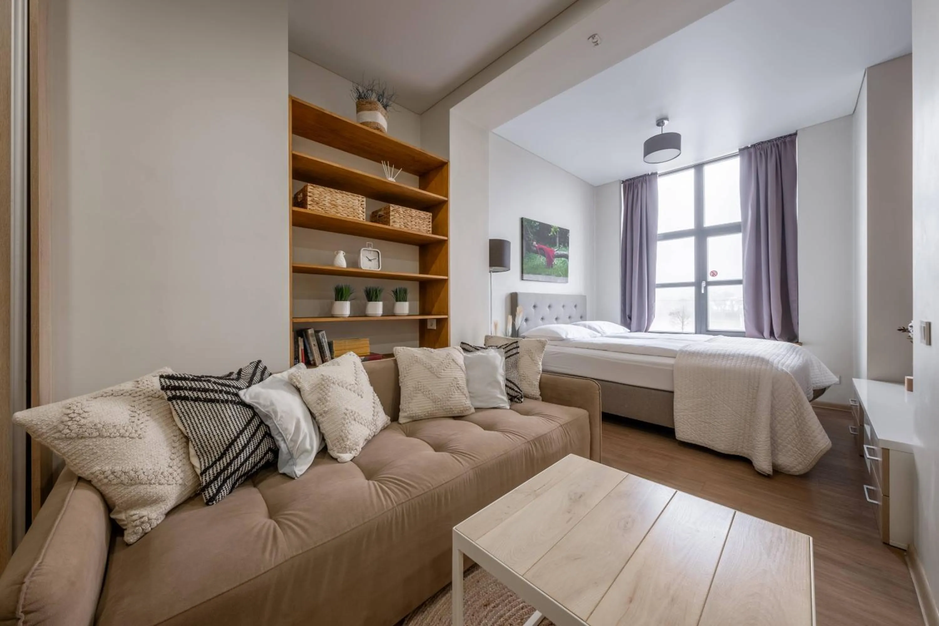 Photo of the whole room, Bed in King Mindaugas Apartments