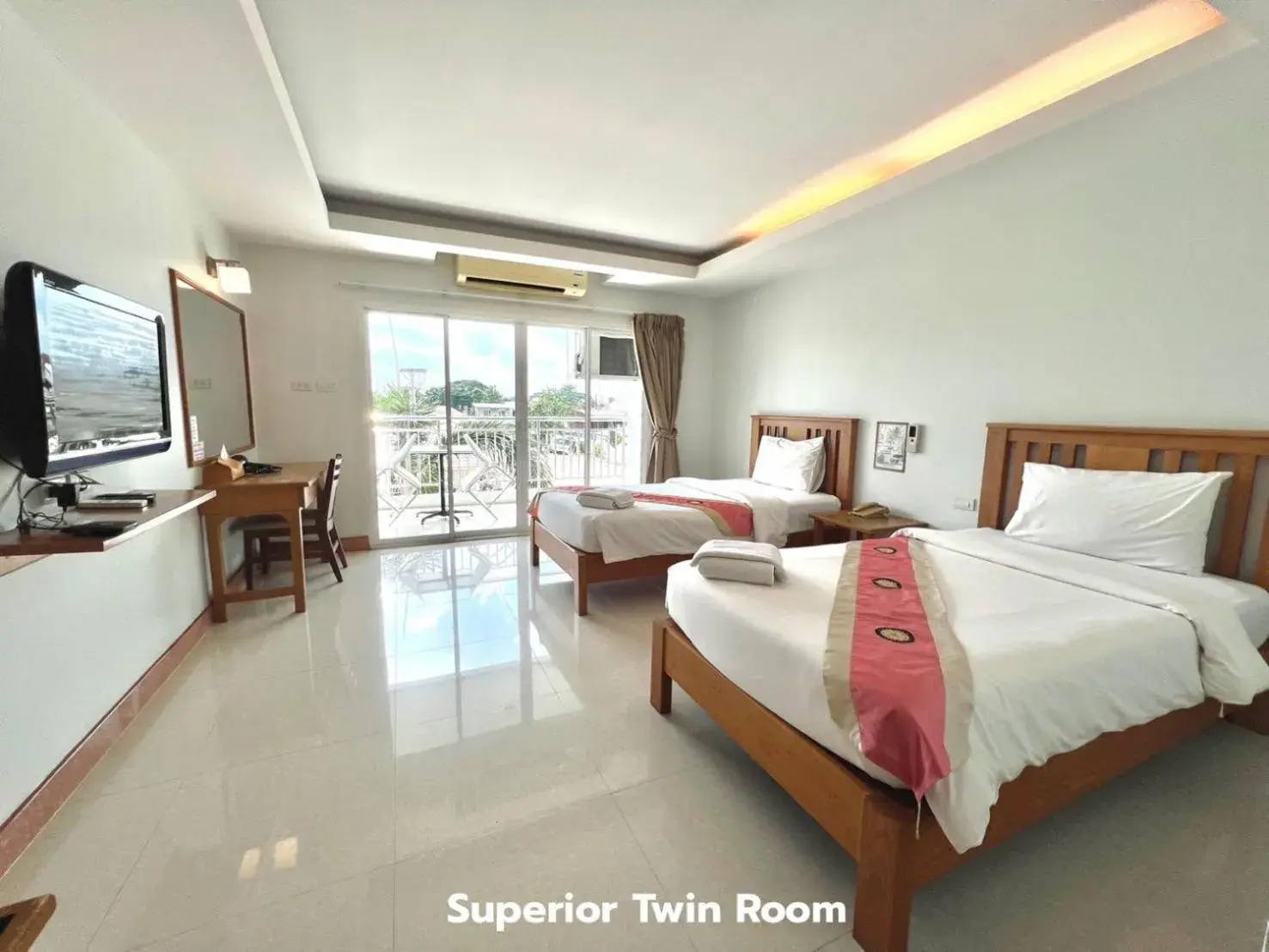 Superior Twin Room in That Phanom River View Hotel Superior Twin Room in That Phanom River View Hotel