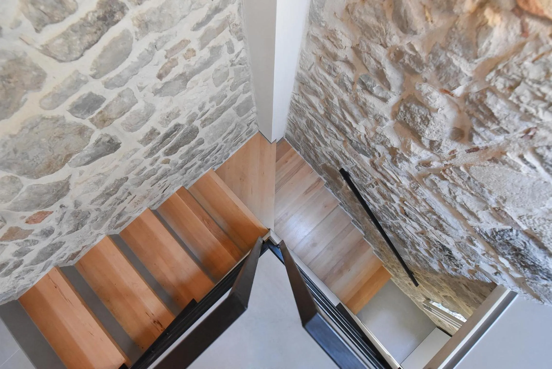 Property building in Pylon Rooms