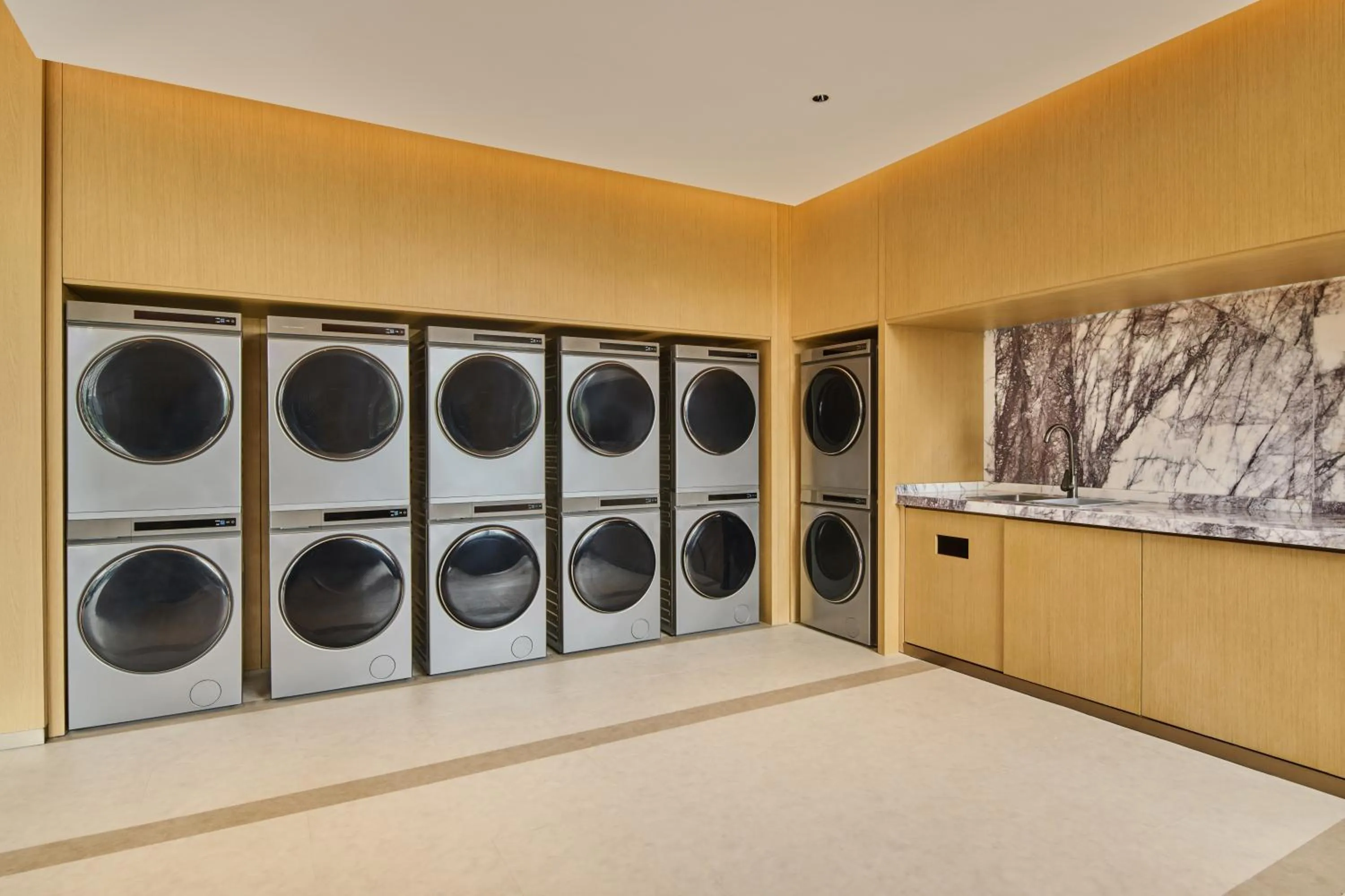 laundry in Hilton Garden Inn Chongqing Central Park