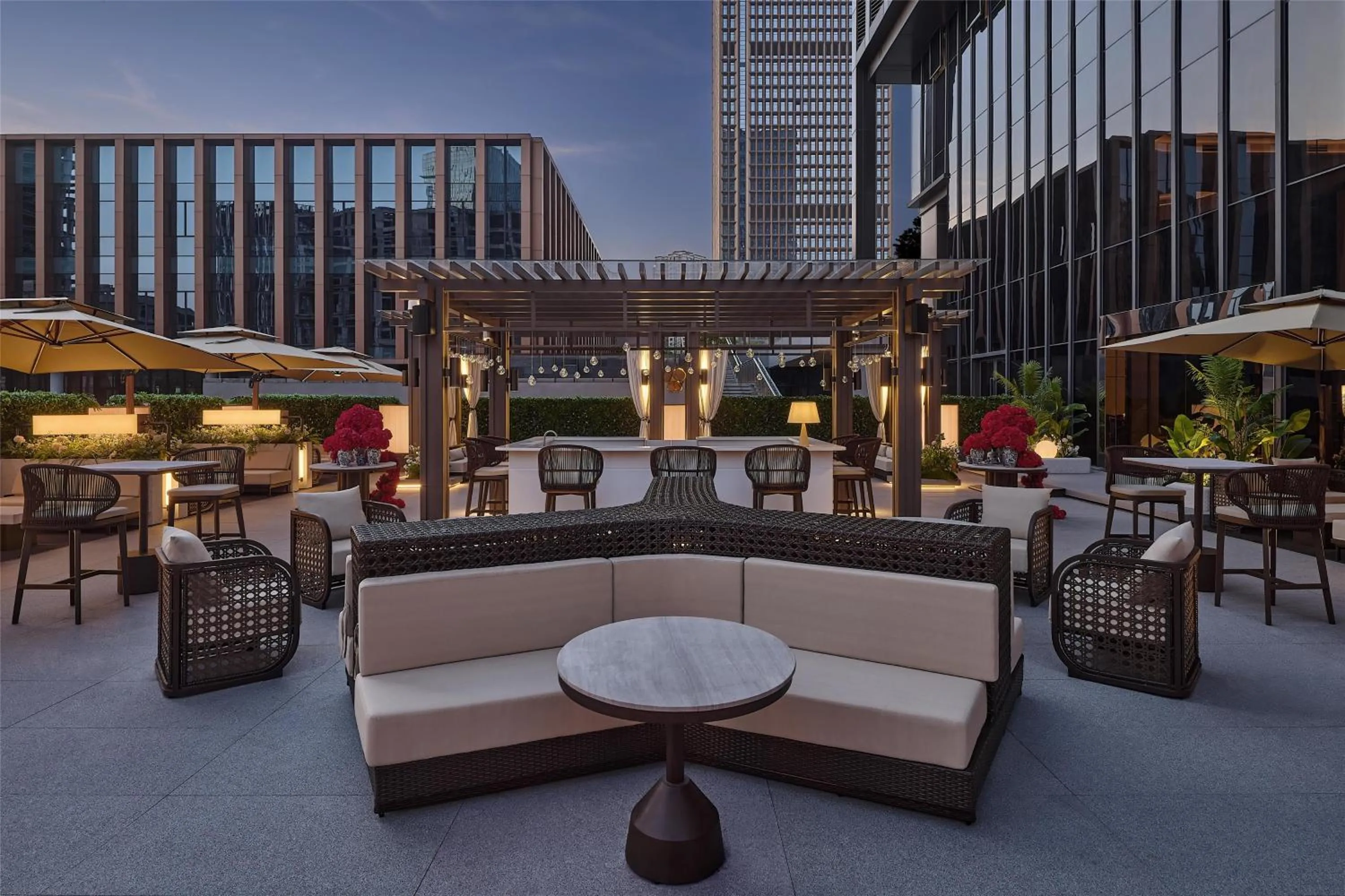 Patio in Hilton Garden Inn Chongqing Central Park