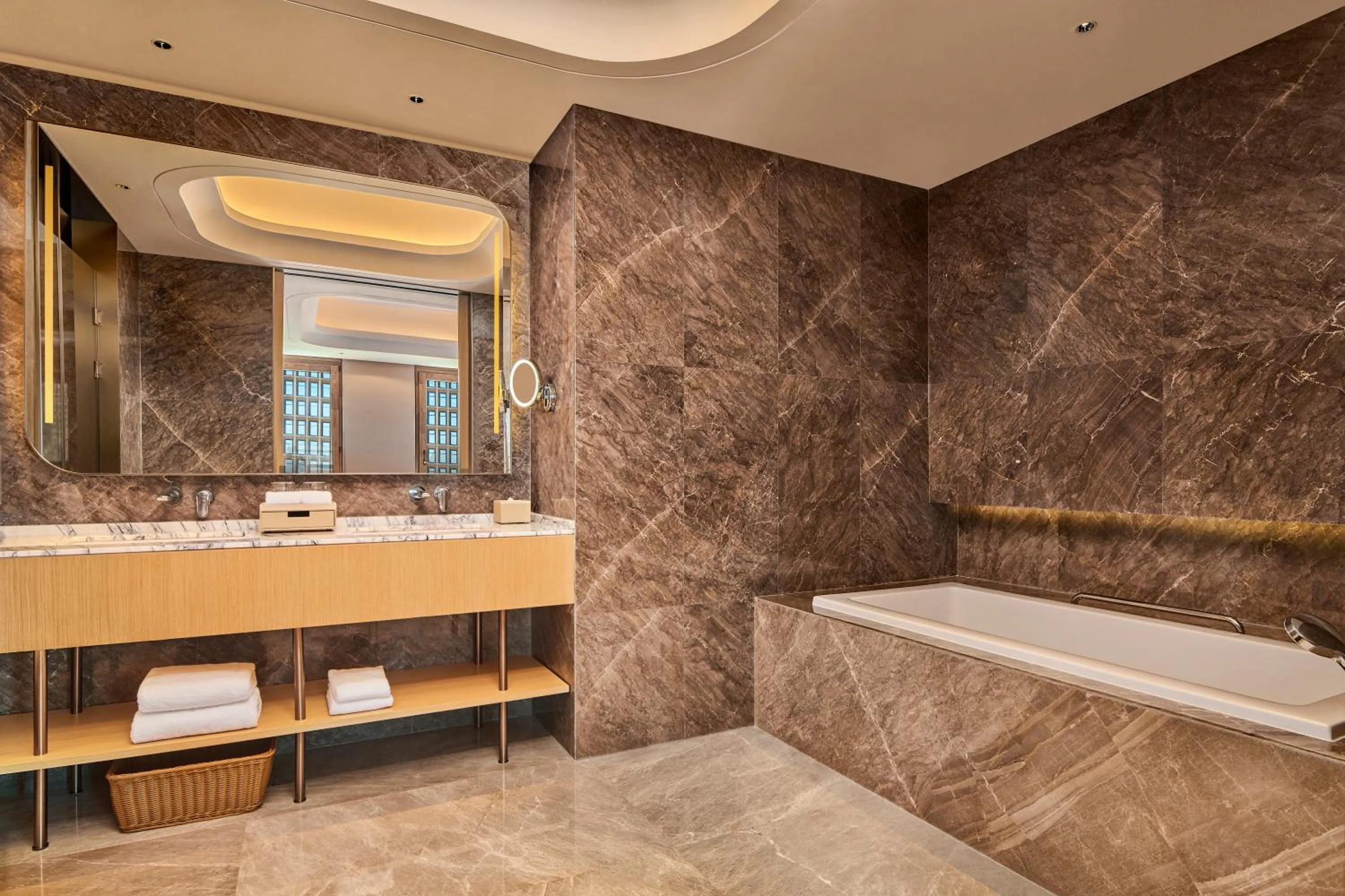Bath in Hilton Garden Inn Chongqing Central Park