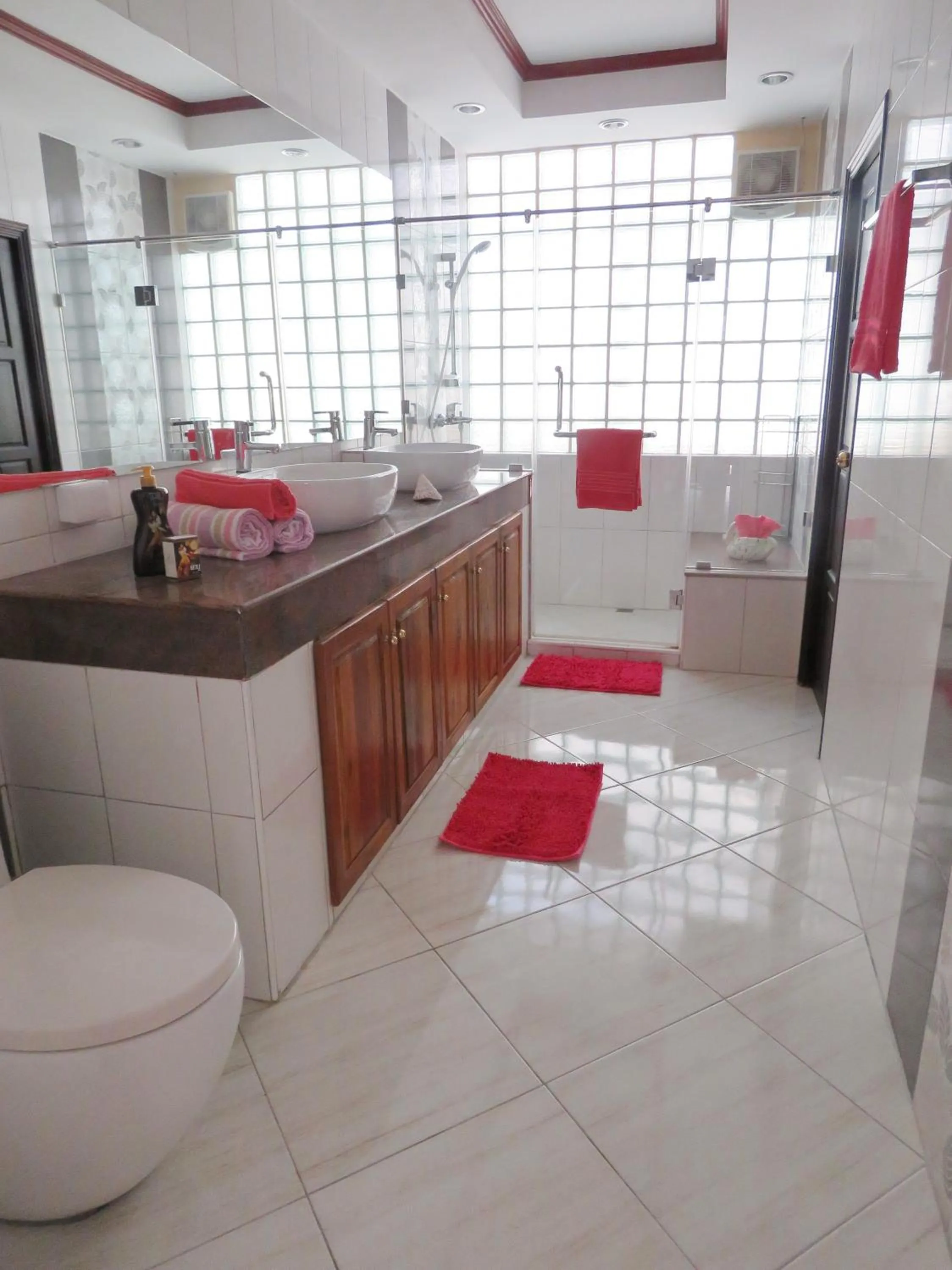 Bathroom in Butterfly Garden Boutique Residences by Luxury View SHA Extra Plus