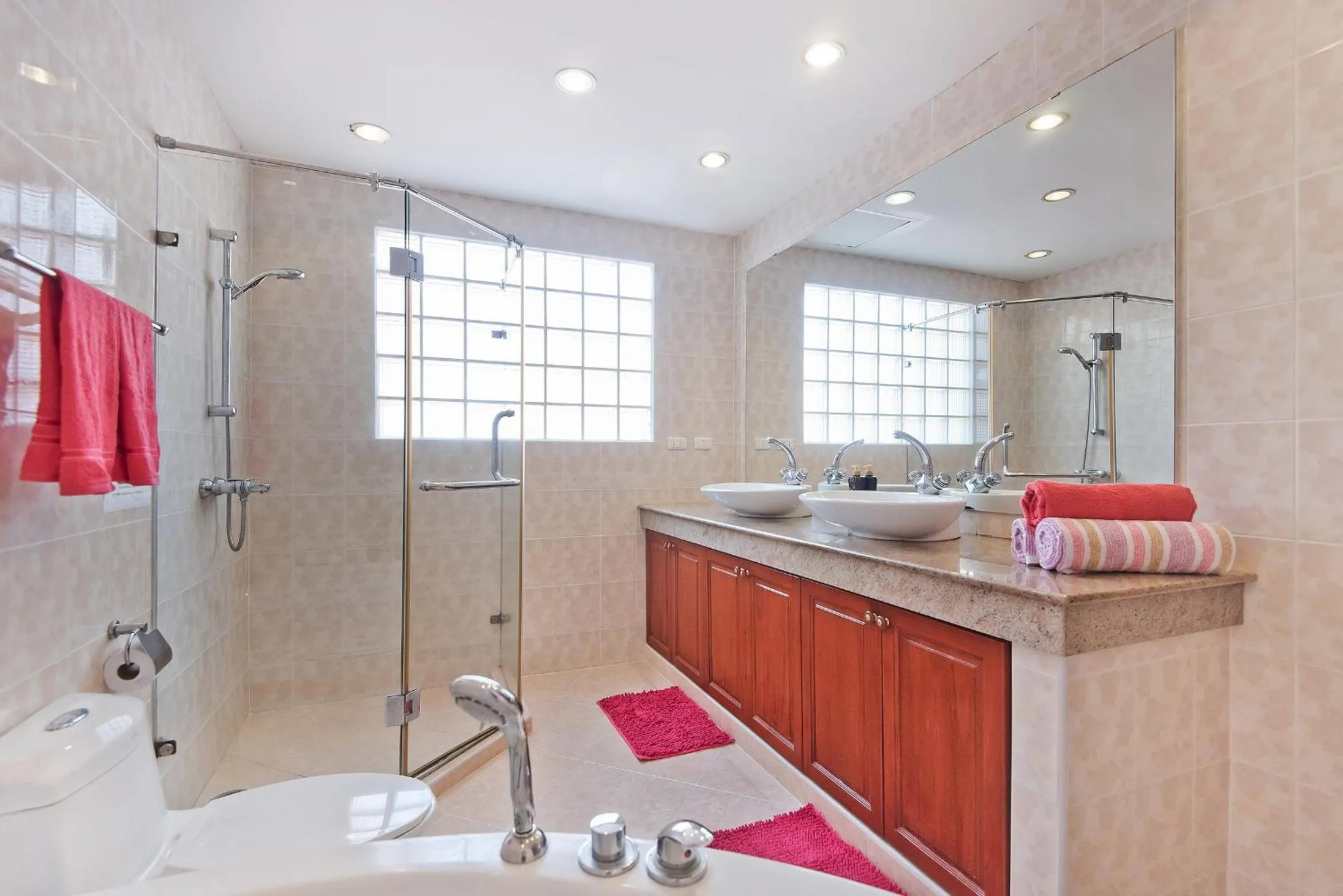 Bathroom in Butterfly Garden Boutique Residences by Luxury View SHA Extra Plus