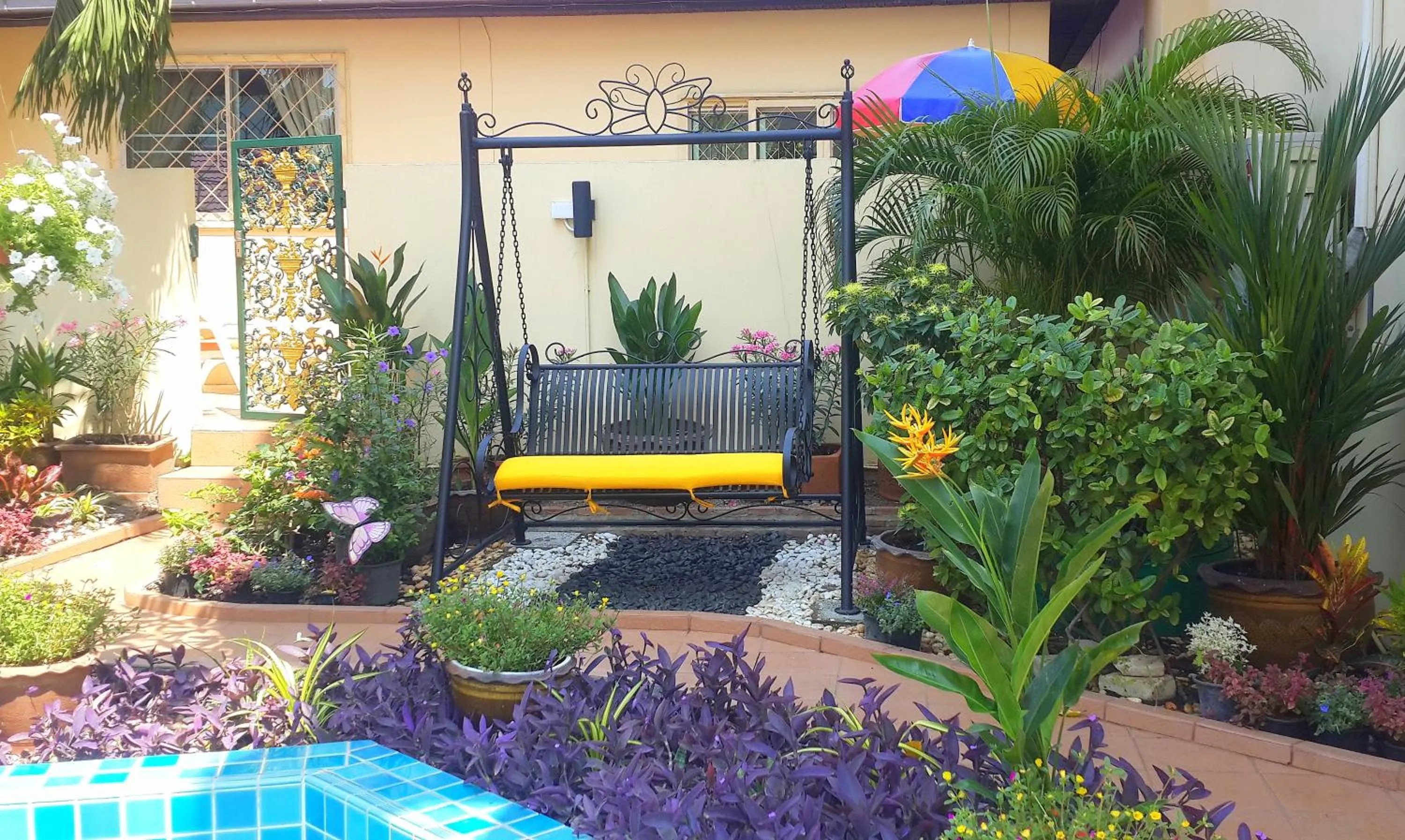 Property building, Swimming Pool in Butterfly Garden Boutique Residences by Luxury View SHA Extra Plus