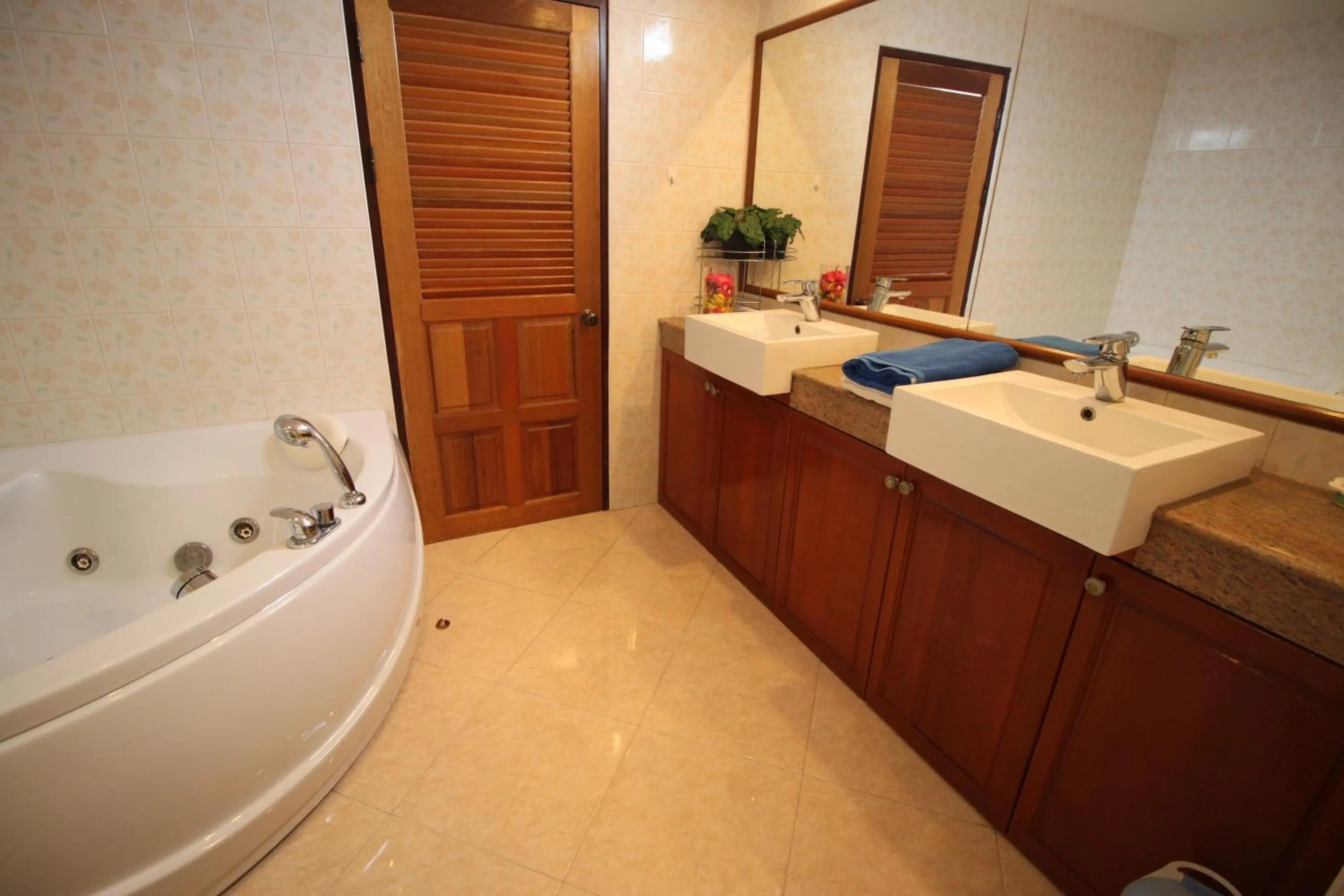 Bathroom in Butterfly Garden Boutique Residences by Luxury View SHA Extra Plus