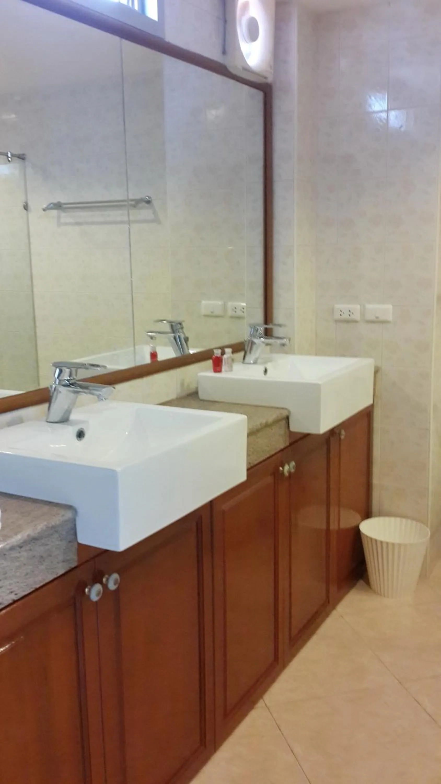 Bathroom in Butterfly Garden Boutique Residences by Luxury View SHA Extra Plus