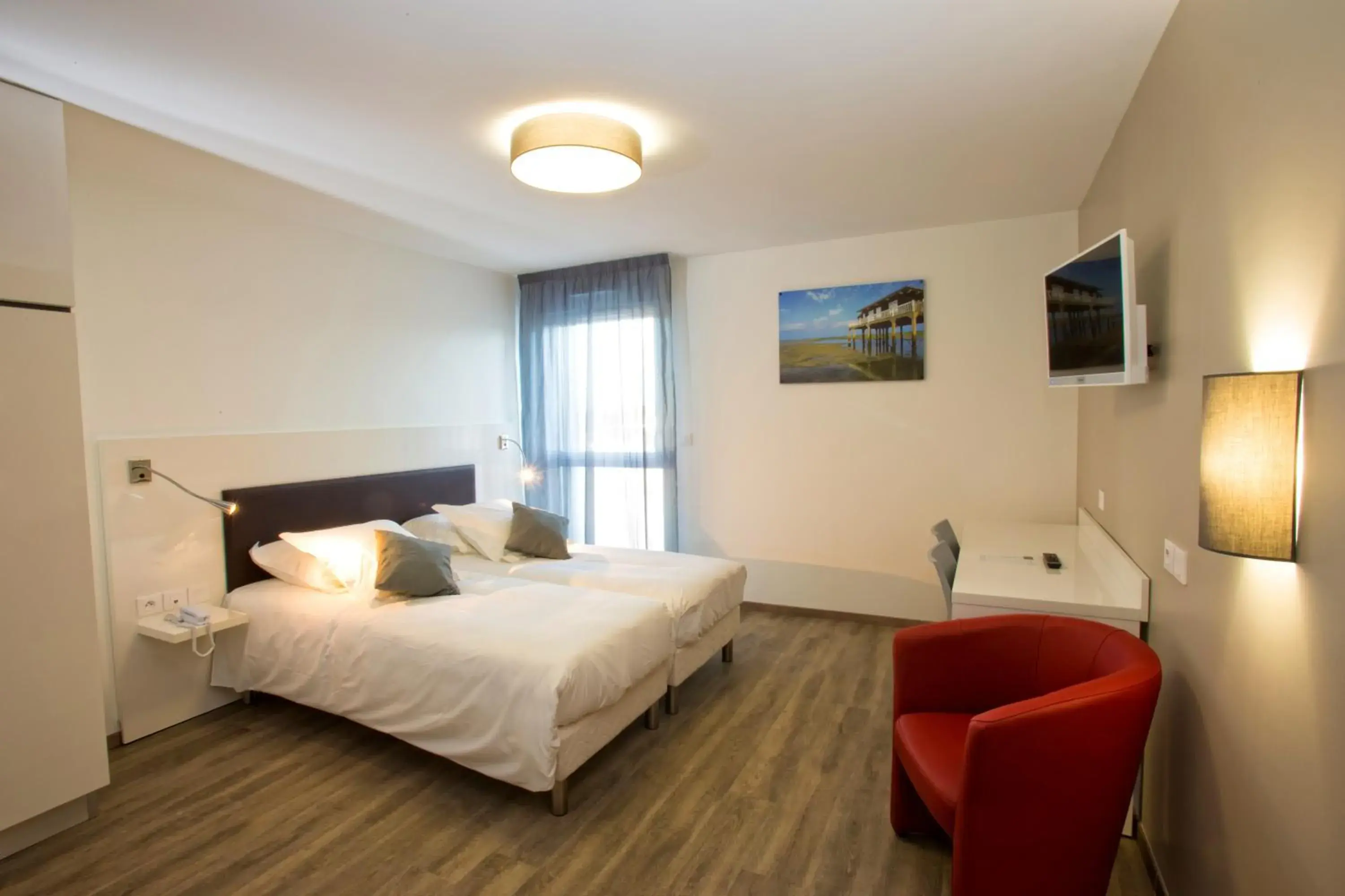 Comfort Studio 1-2 People (2 Single Beds) in All Suites Appart Hôtel - Bordeaux - Pessac Comfort Studio 1-2 People (2 Single Beds) in All Suites Appart Hôtel - Bordeaux - Pessac