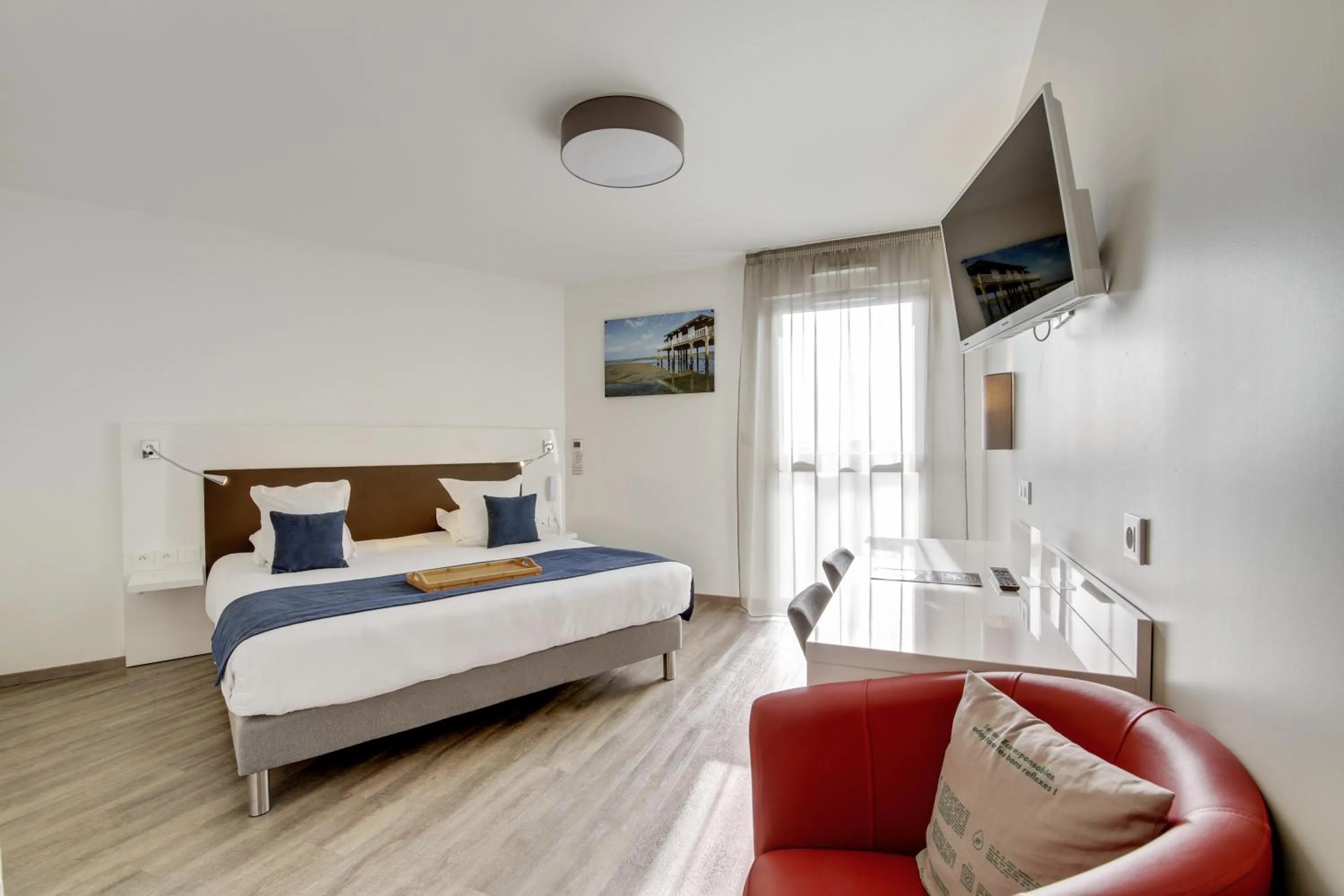 Bed in All Suites Appart Hôtel - Bordeaux - Pessac