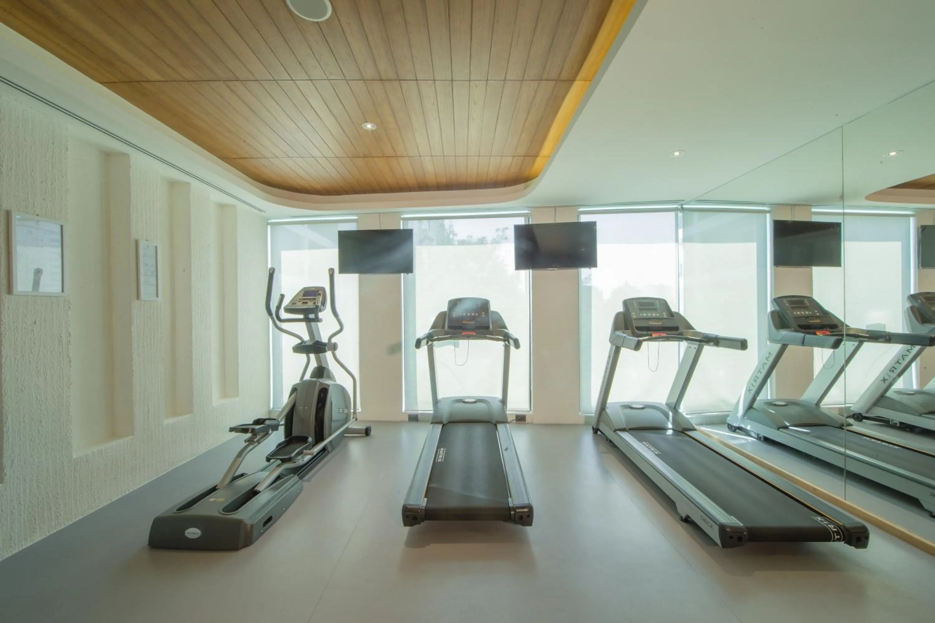 Fitness centre/facilities in Centara Life Maris Resort Jomtien
