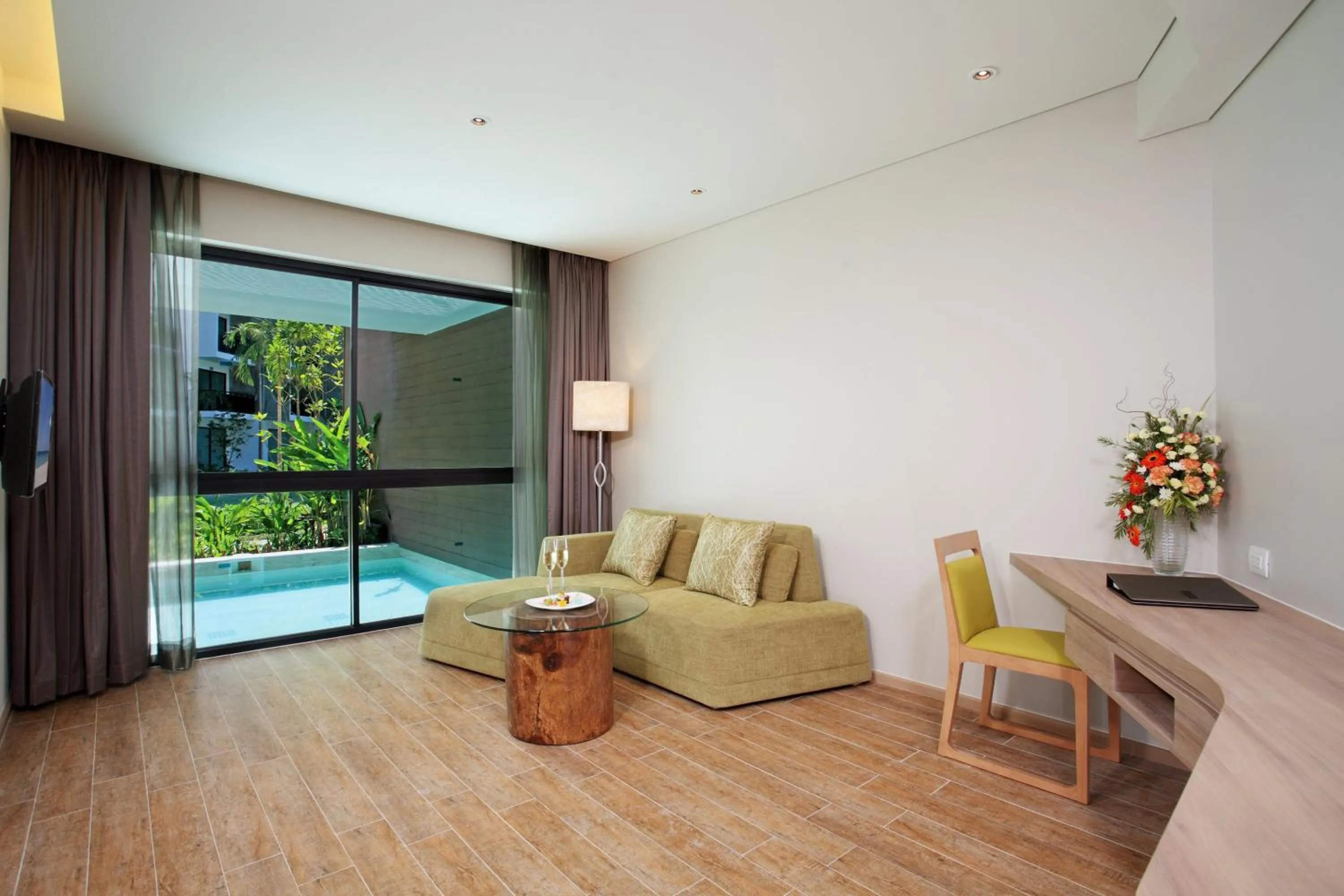 Photo of the whole room in Centara Life Maris Resort Jomtien