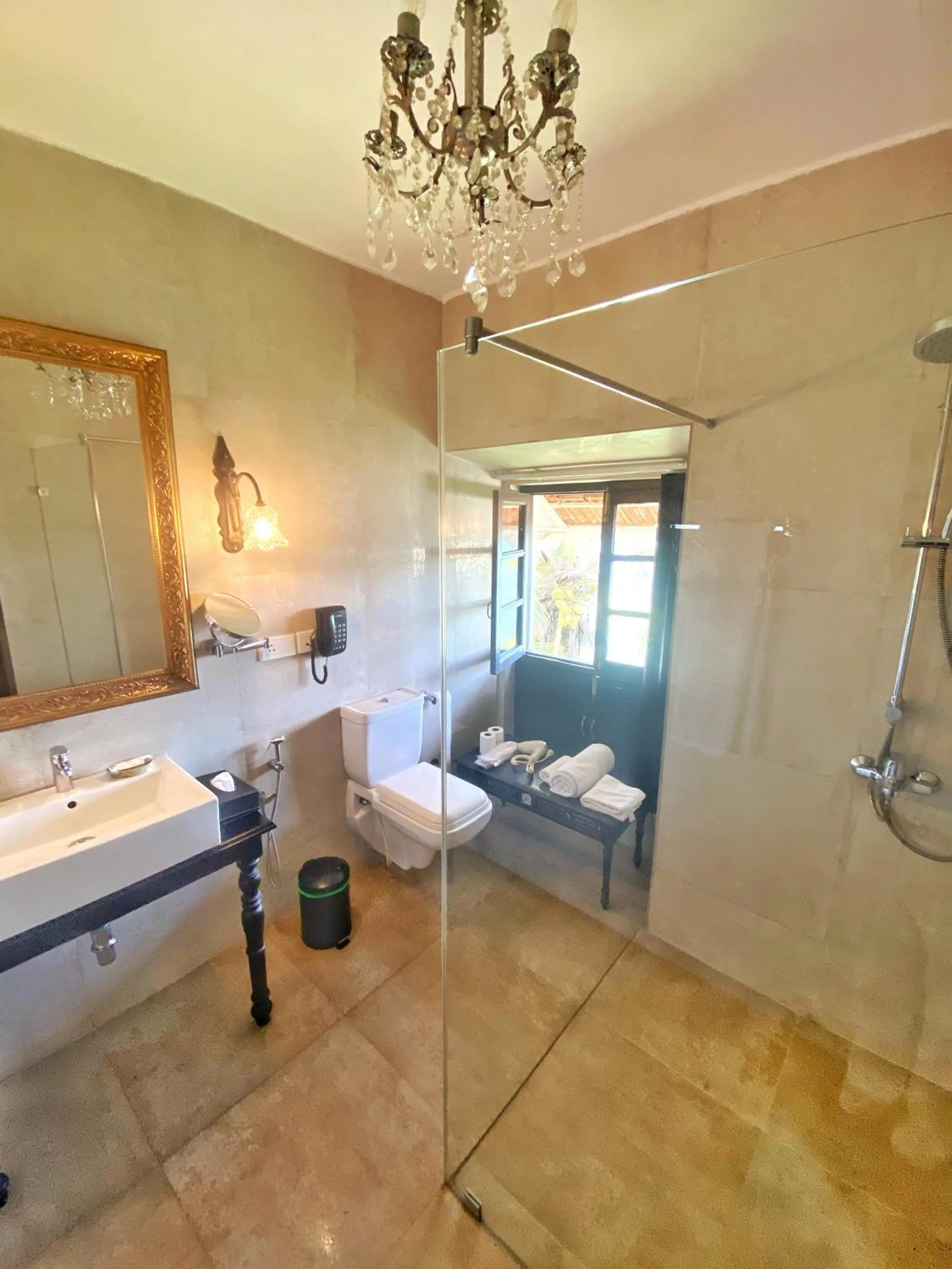 Shower in Fort Tiracol Goa