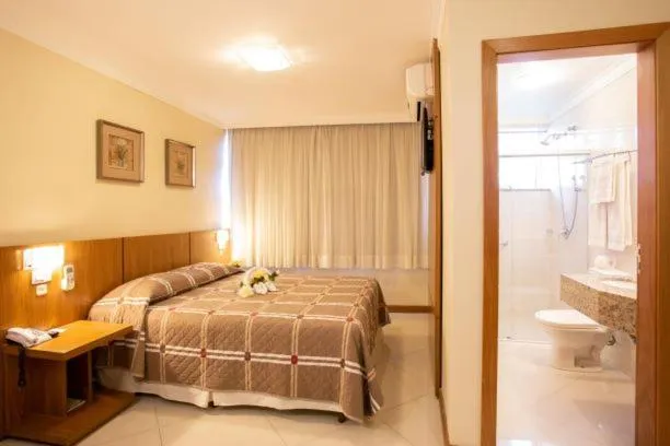 Bed in Barbur Center Hotel