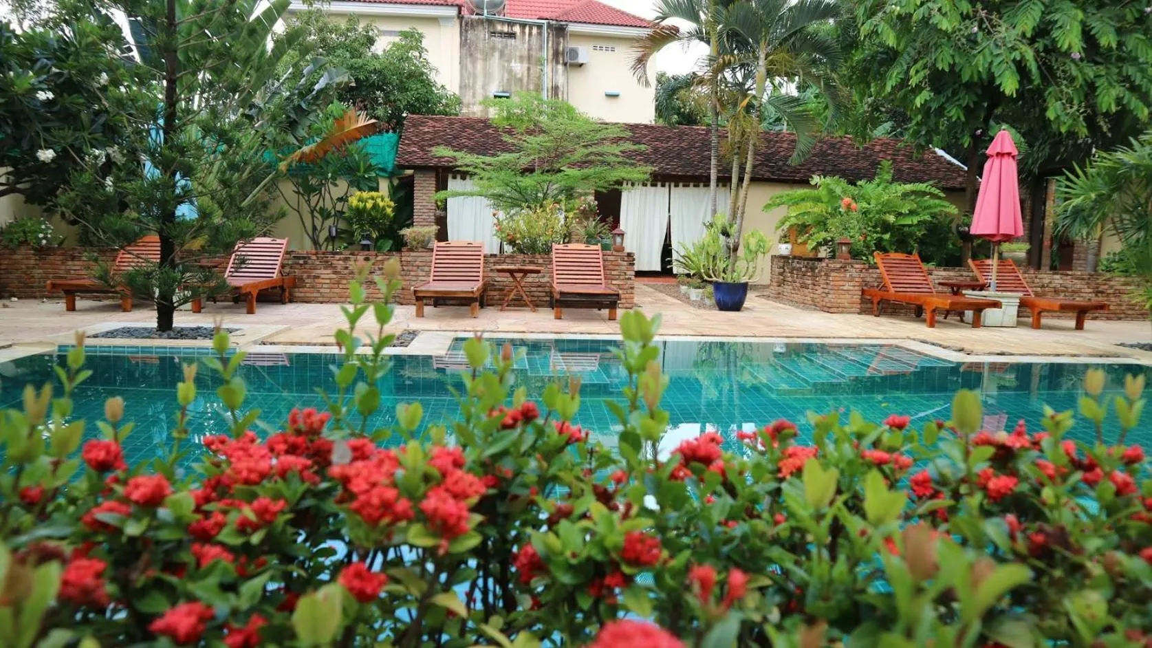 Swimming pool in La Villa