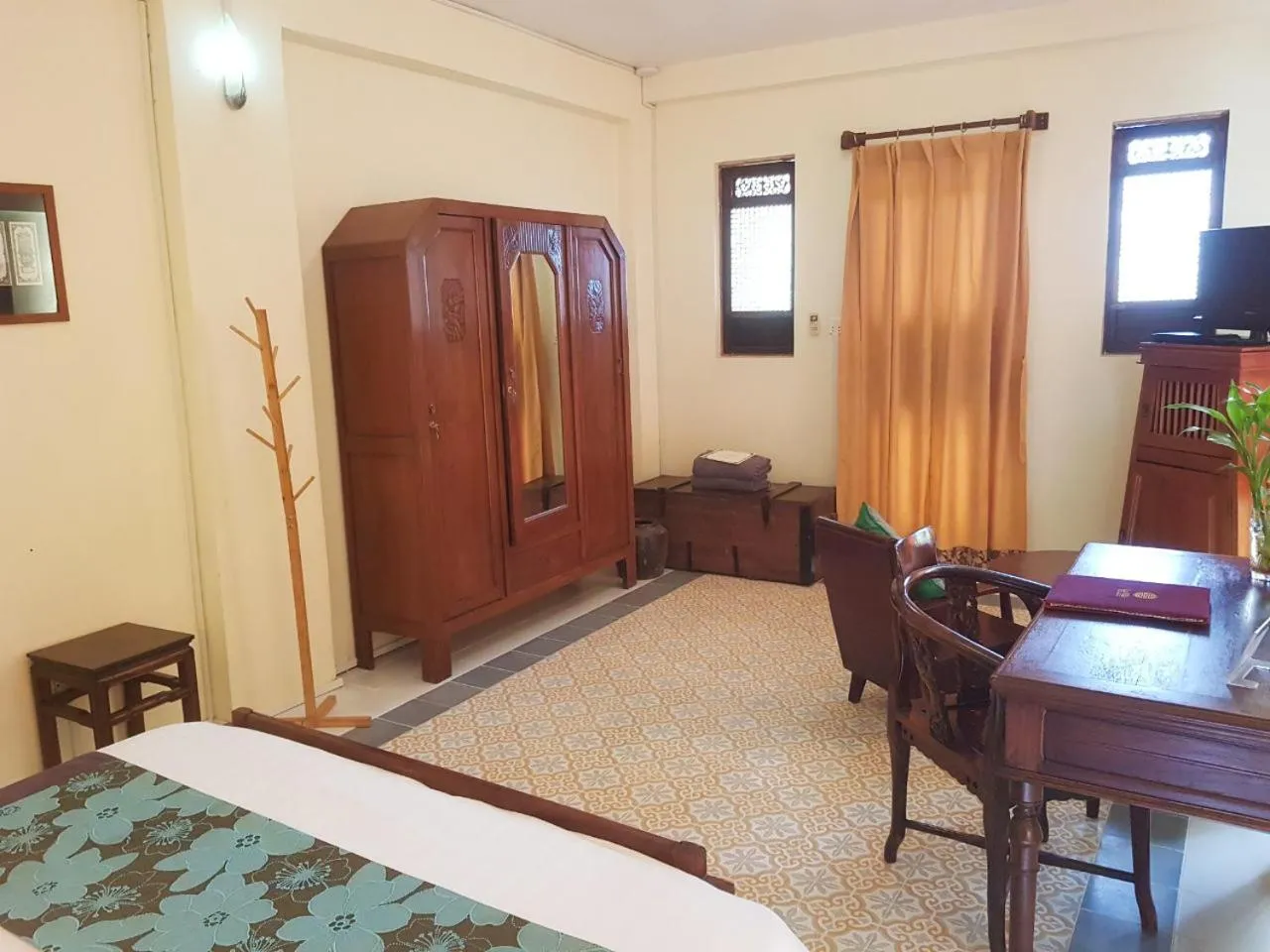 Living room, Bed in La Villa