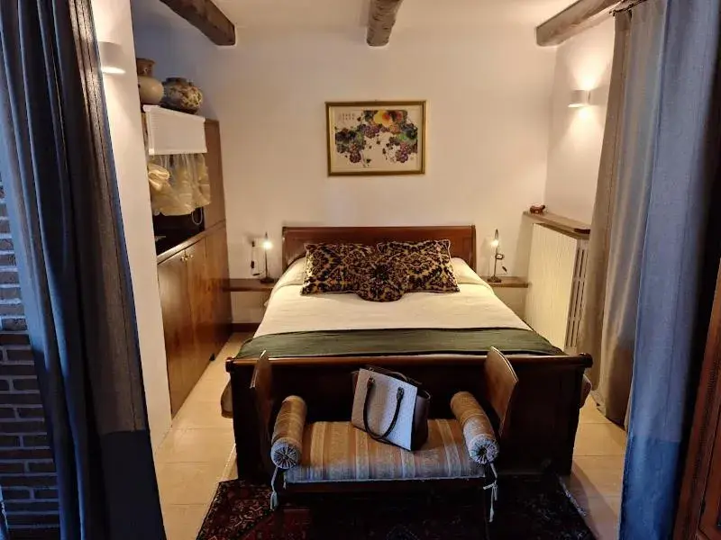 Villa with Private Pool in Relais Garden Lecco Villa with Private Pool in Relais Garden Lecco