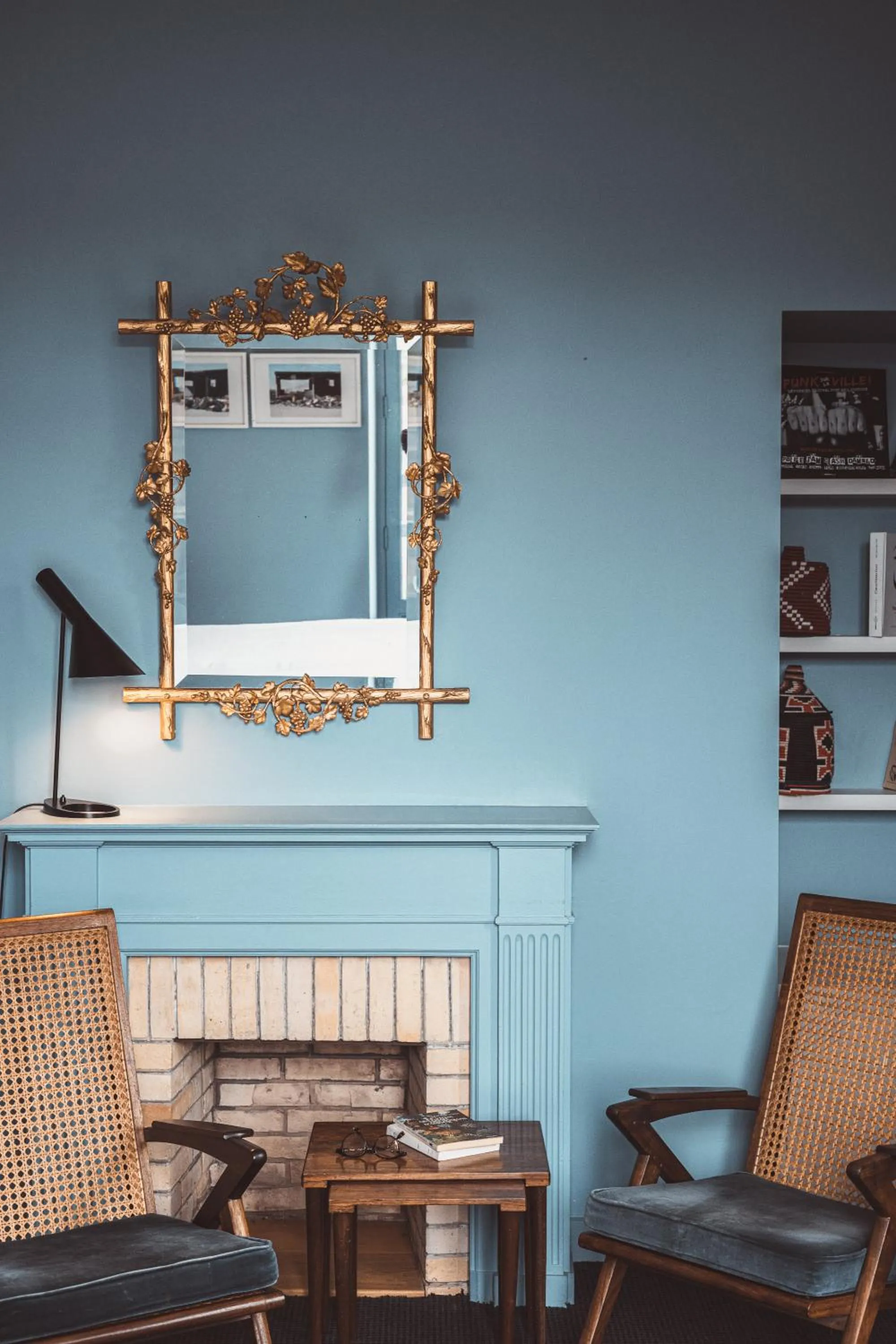 flat iron in Villa Mirasol