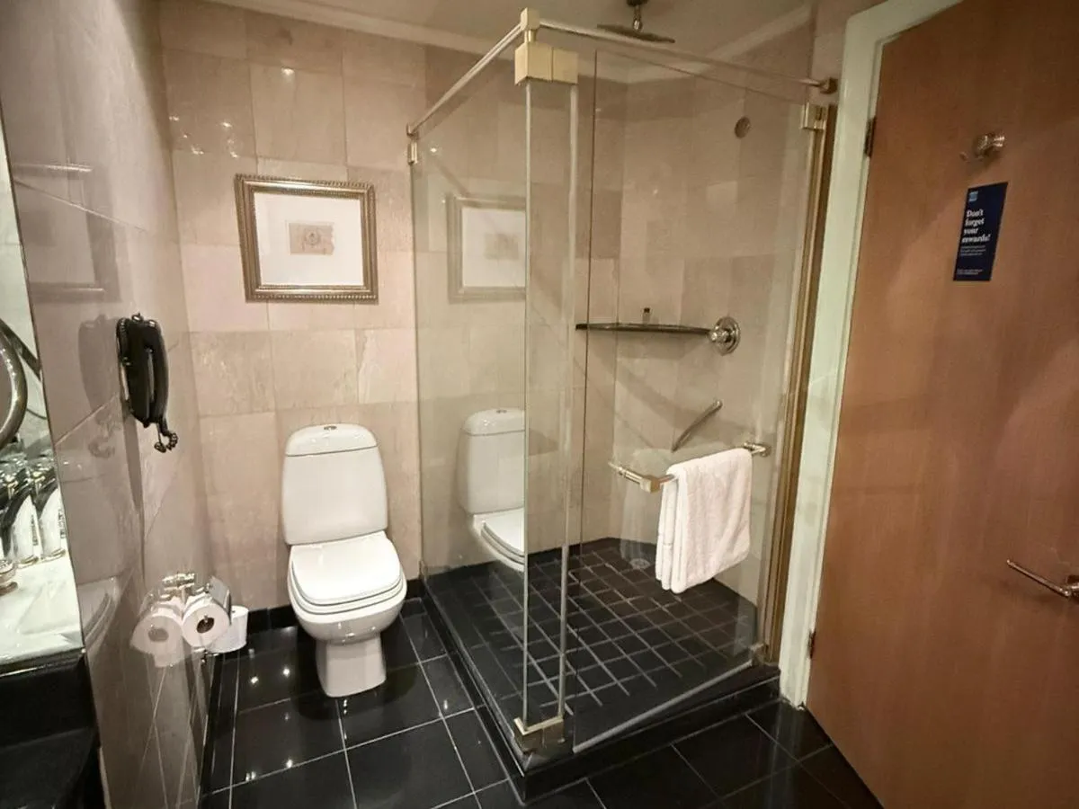 Bathroom in Royal Majestic Hotel