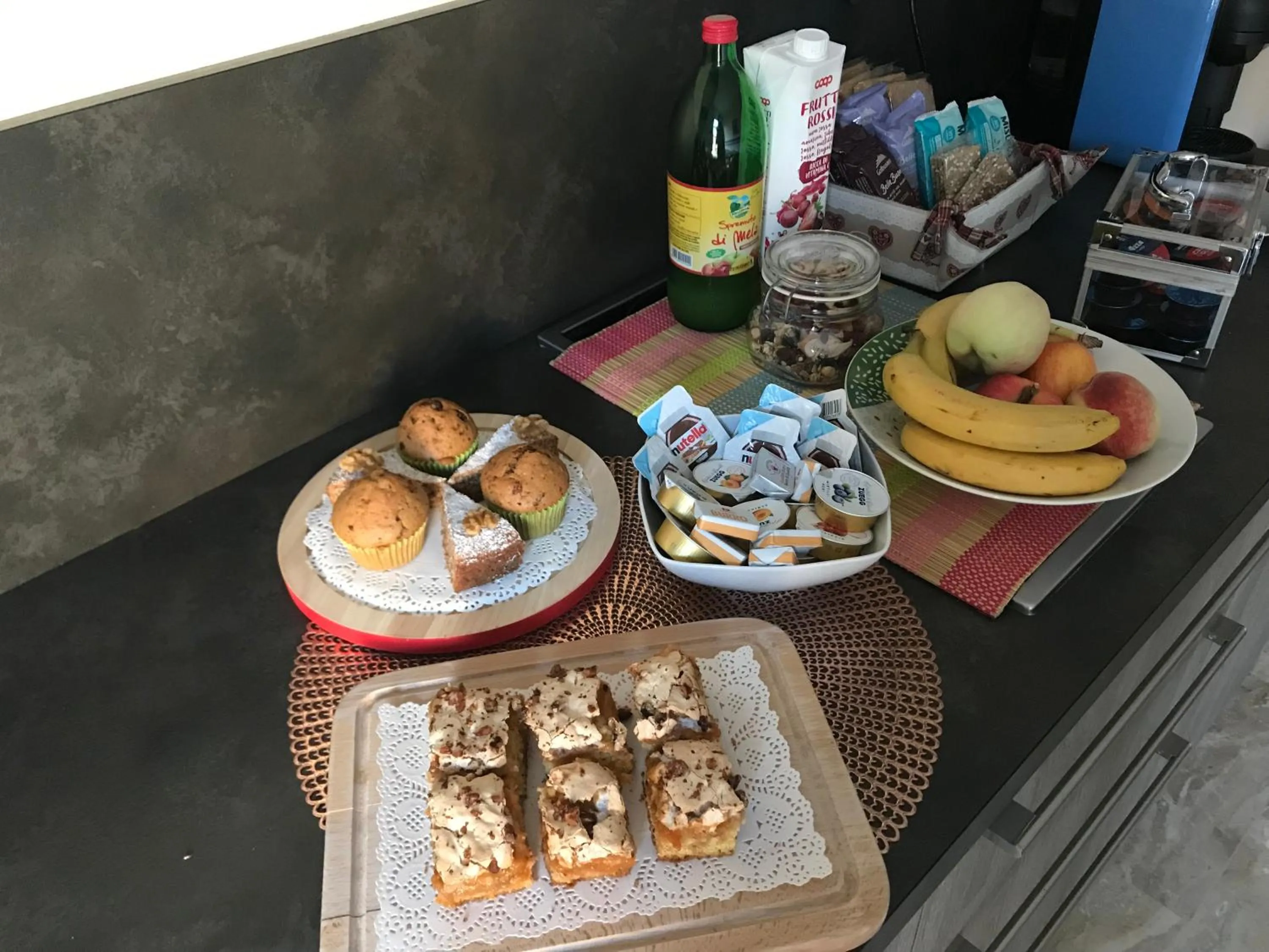 Breakfast in Nenez B&B