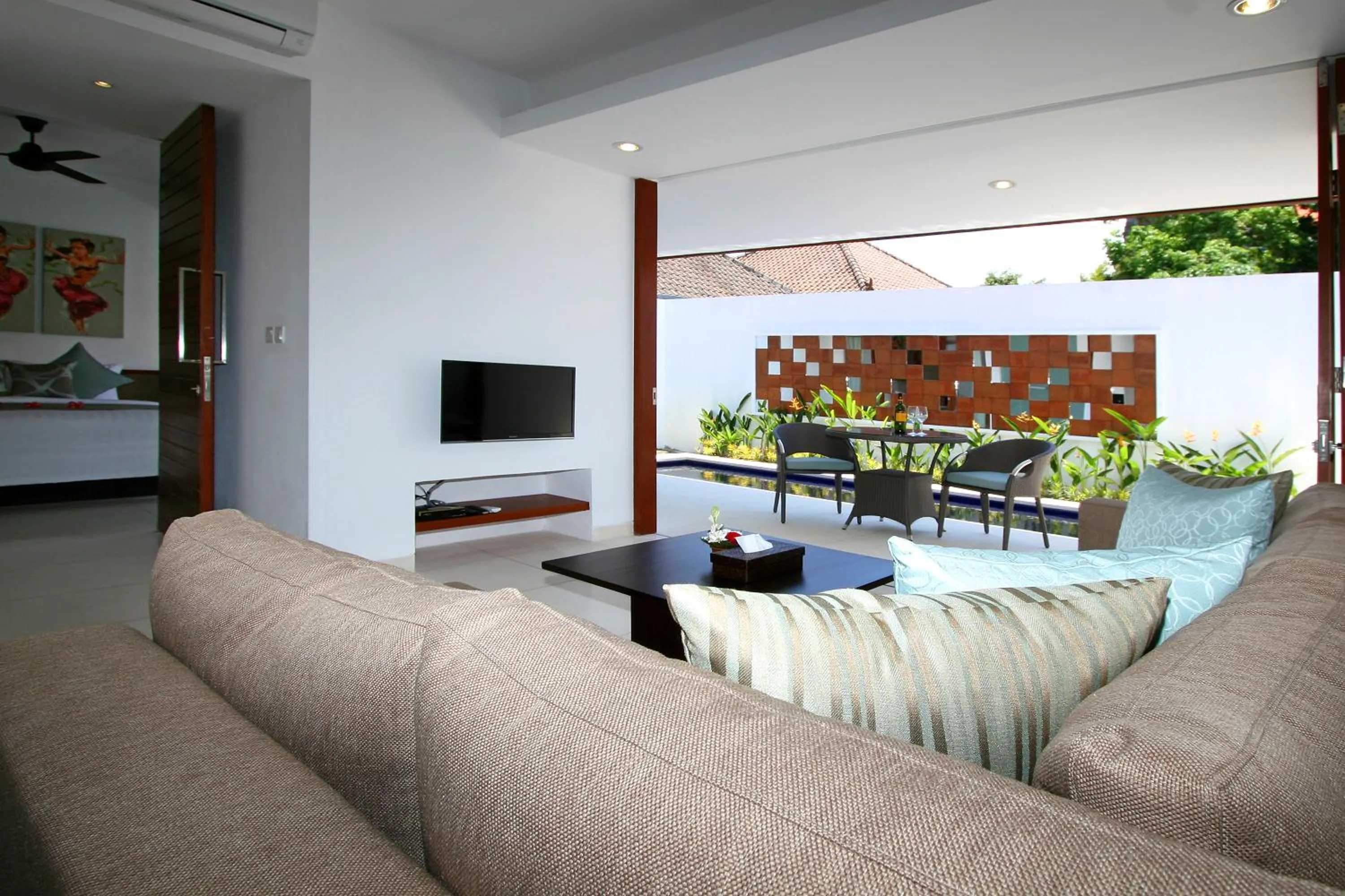 TV and multimedia in Smart Comfort Apartments