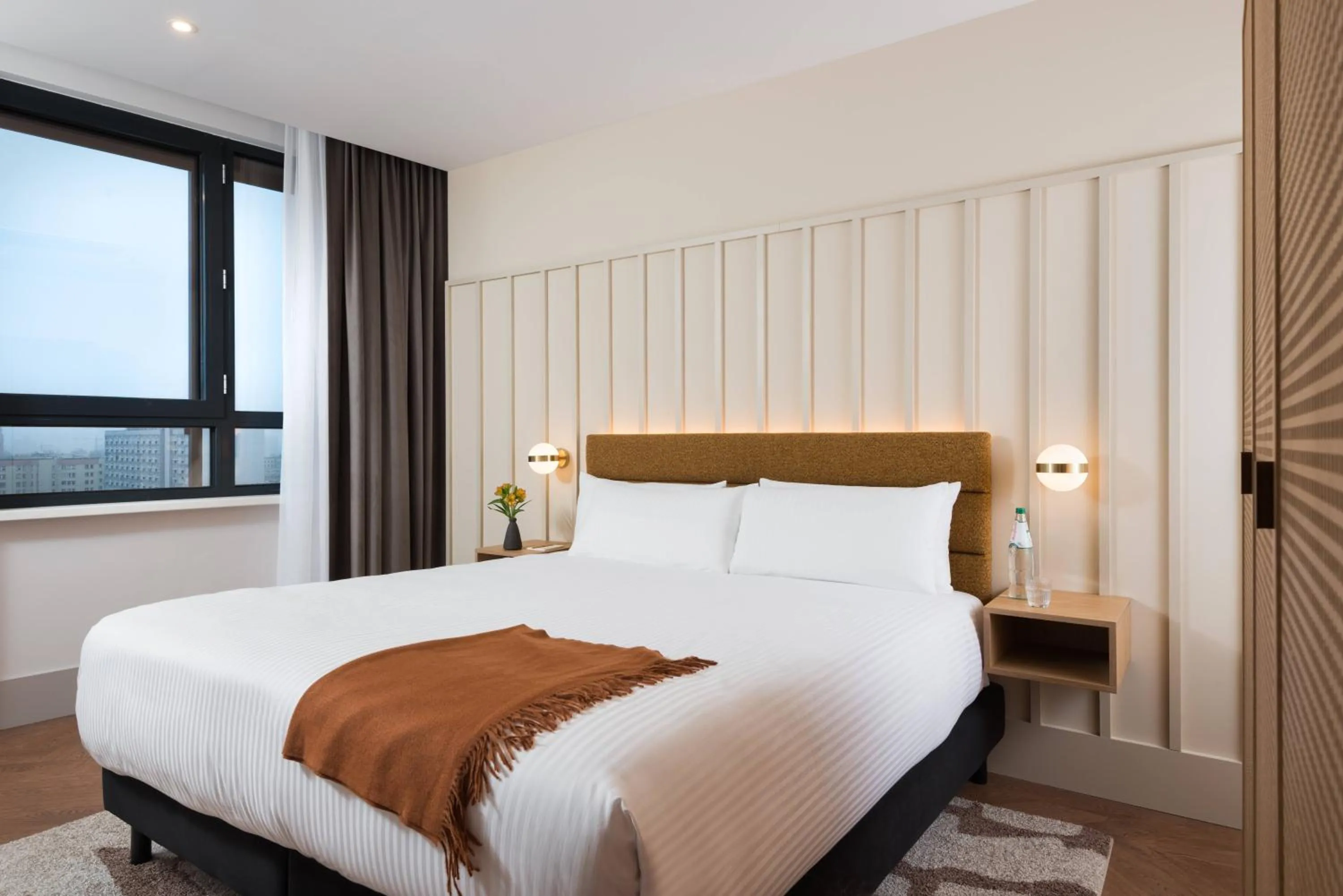 Bed in master Wola Warsaw