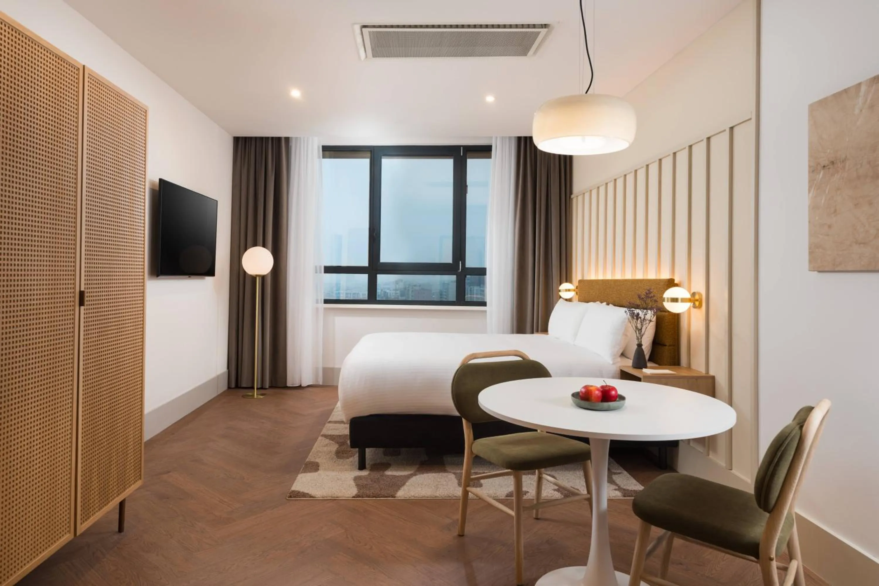 Bed in master Wola Warsaw