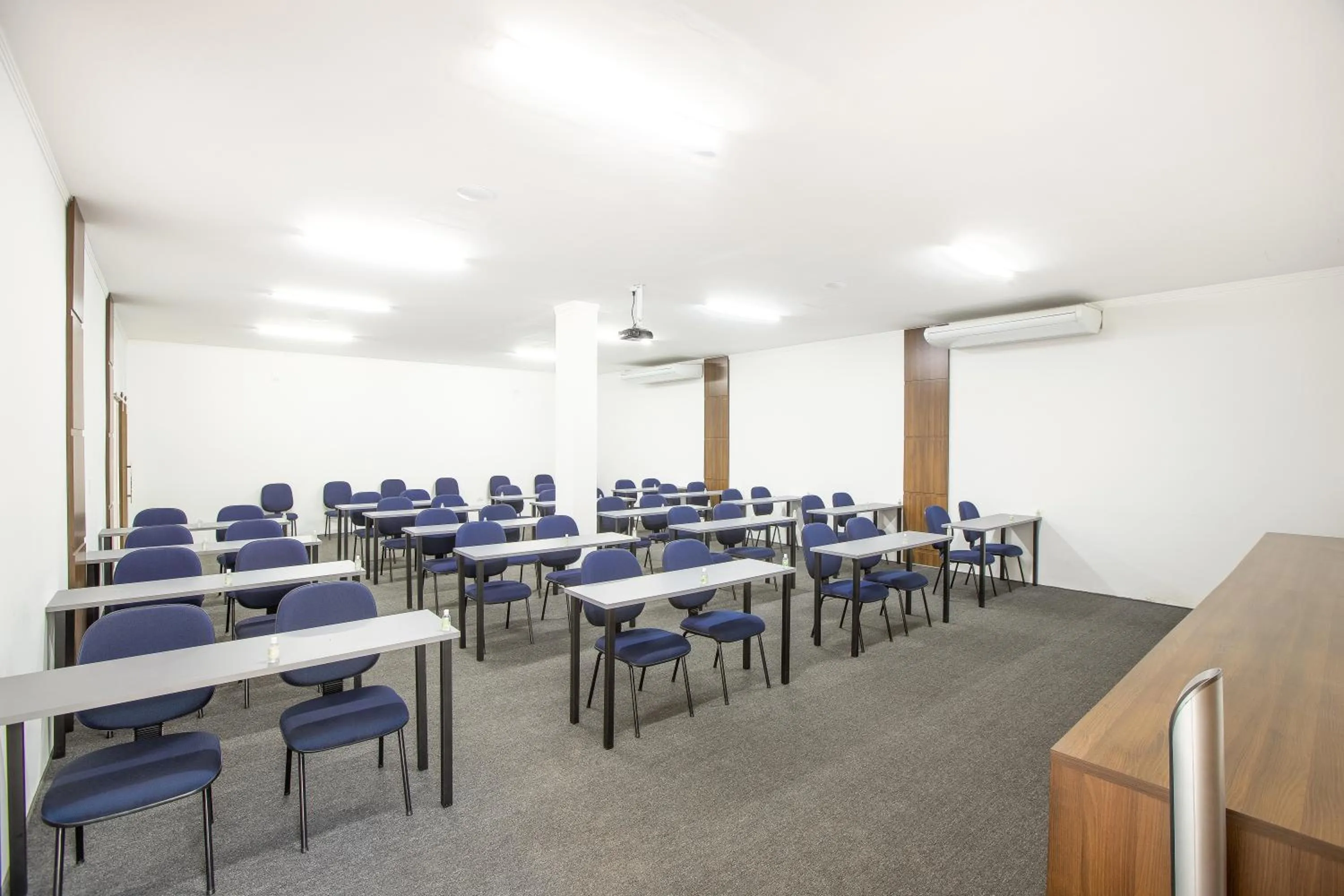 Meeting/conference room in Sumaré Park Hotel