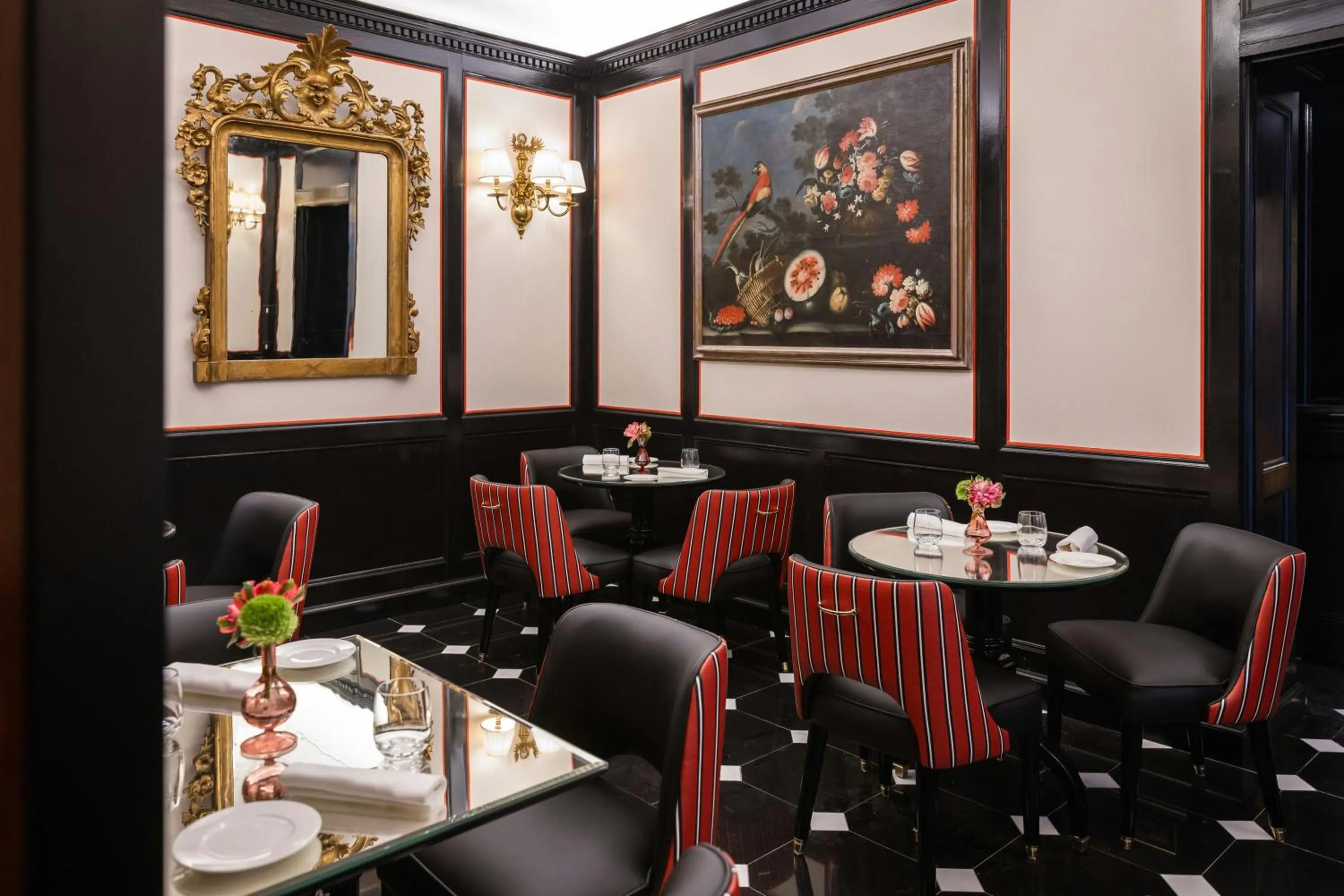 Restaurant/places to eat in Hotel d’Inghilterra Roma – Starhotels Collezione