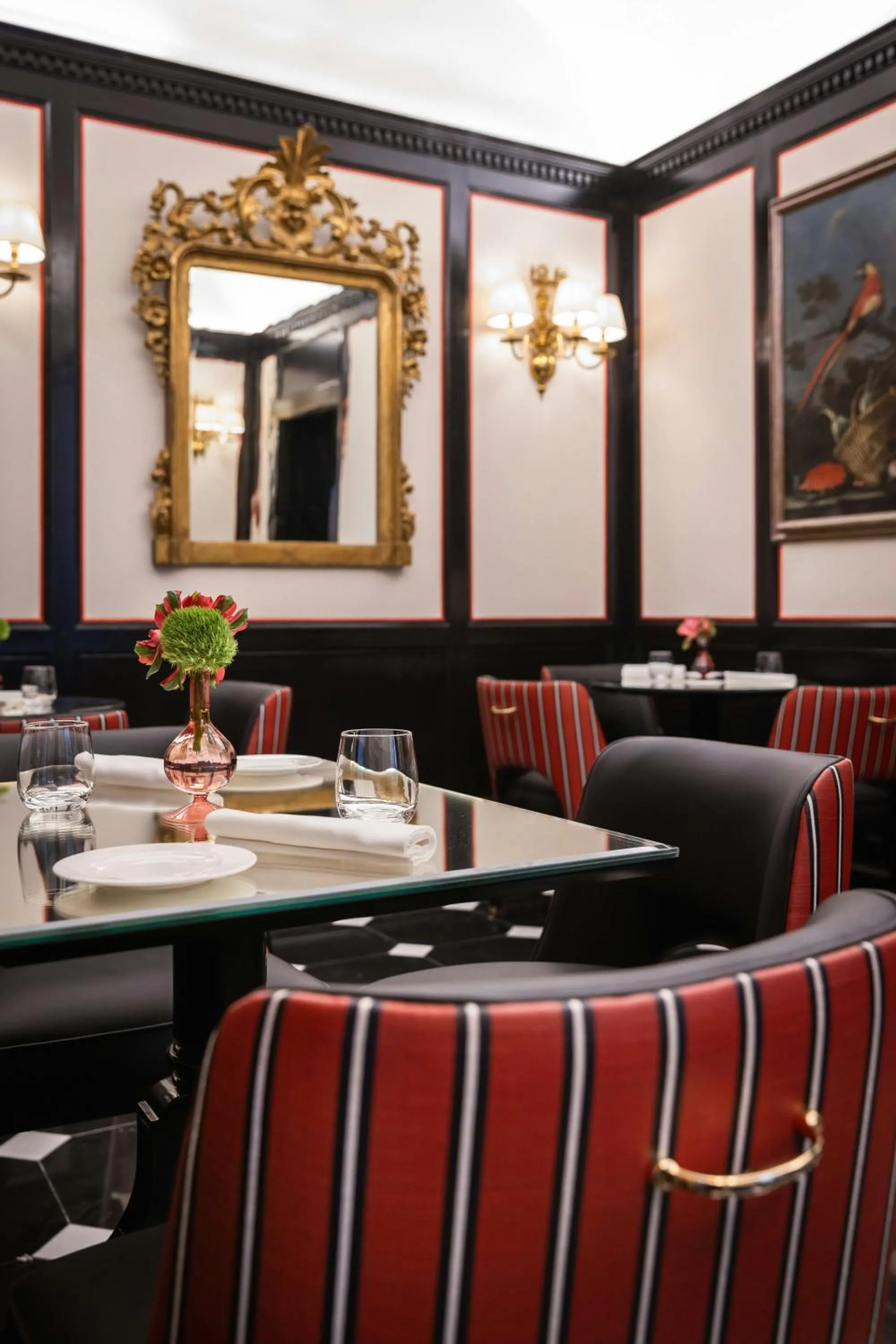 Restaurant/places to eat in Hotel d’Inghilterra Roma – Starhotels Collezione