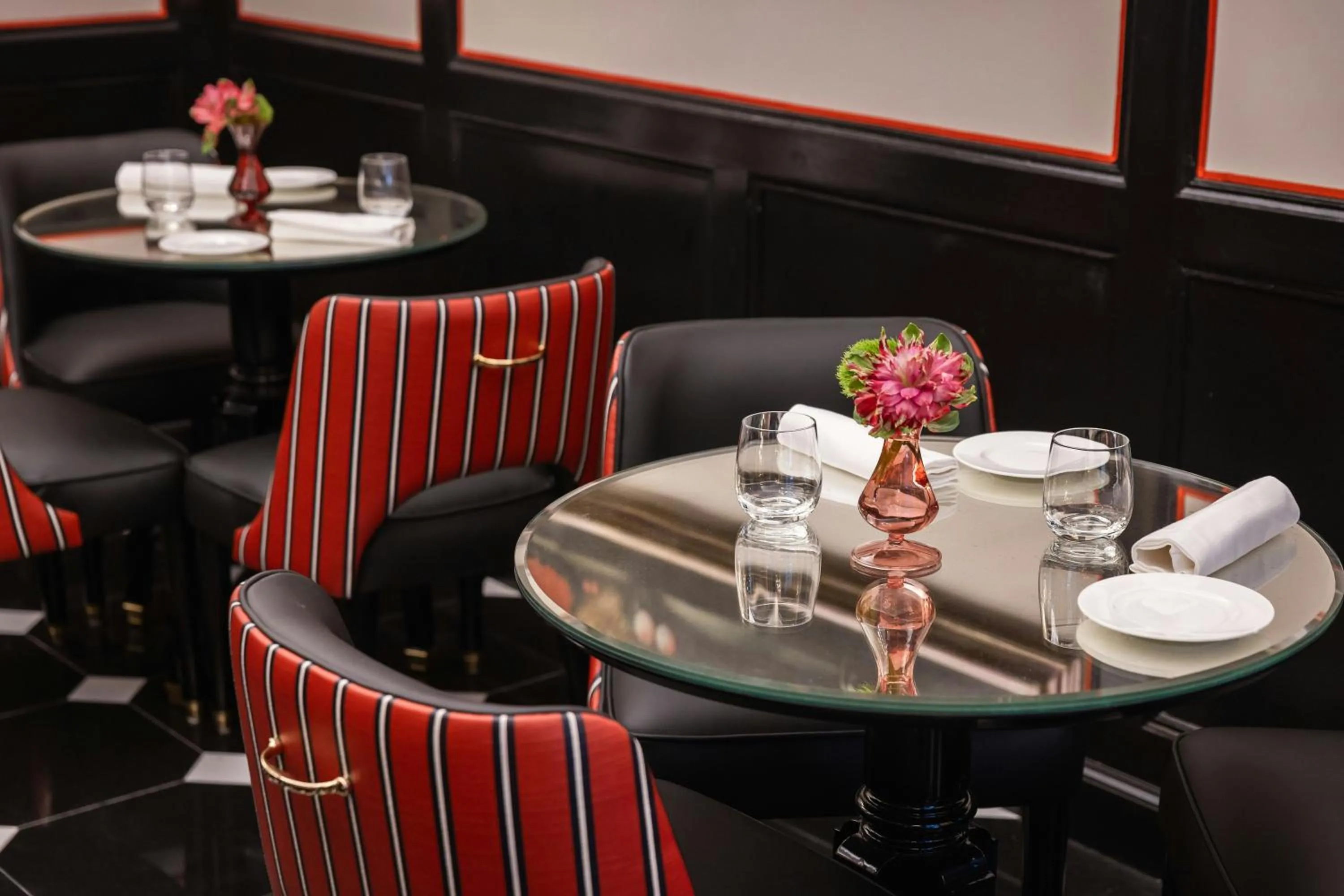 Restaurant/places to eat in Hotel d’Inghilterra Roma – Starhotels Collezione