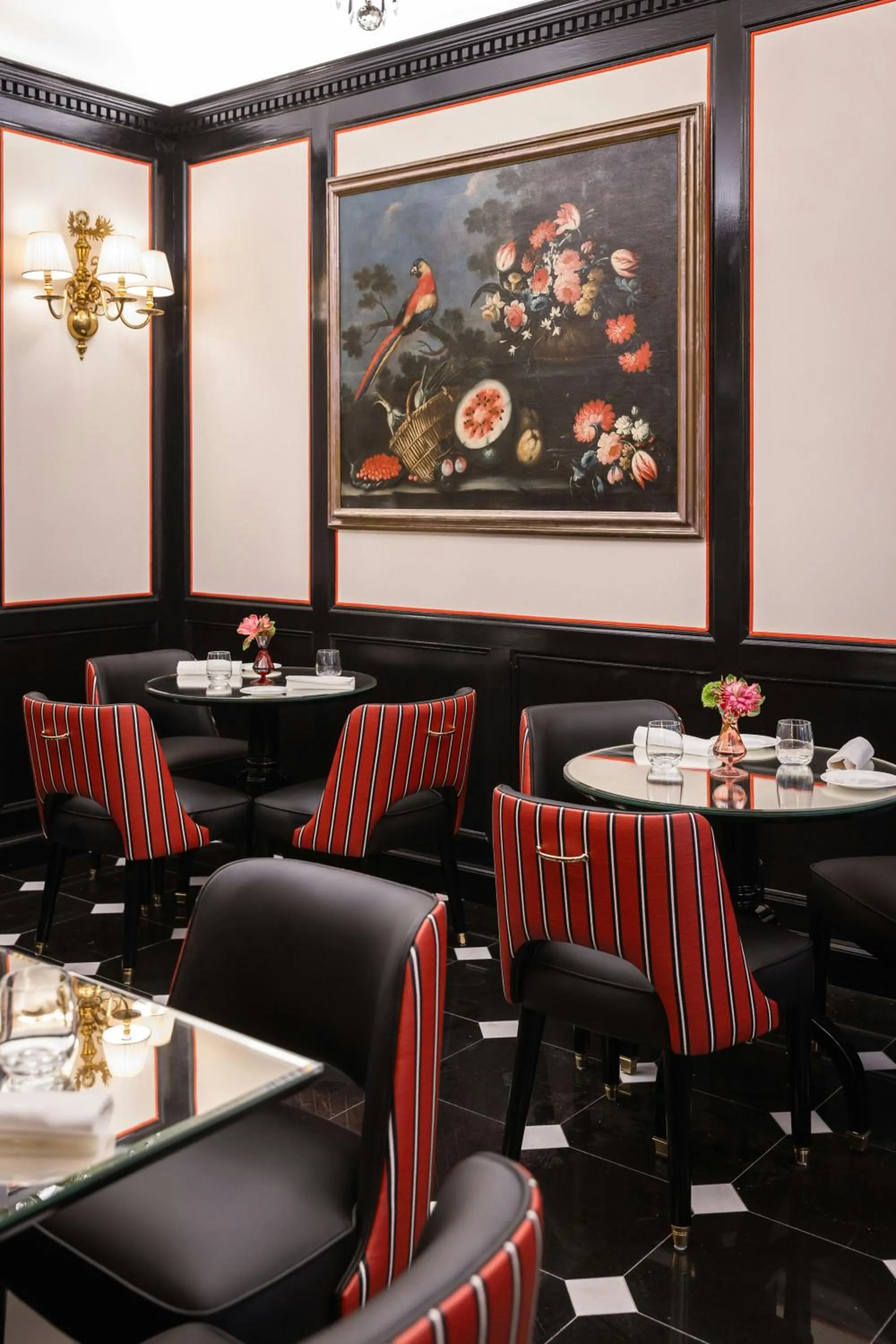 Restaurant/places to eat in Hotel d’Inghilterra Roma – Starhotels Collezione