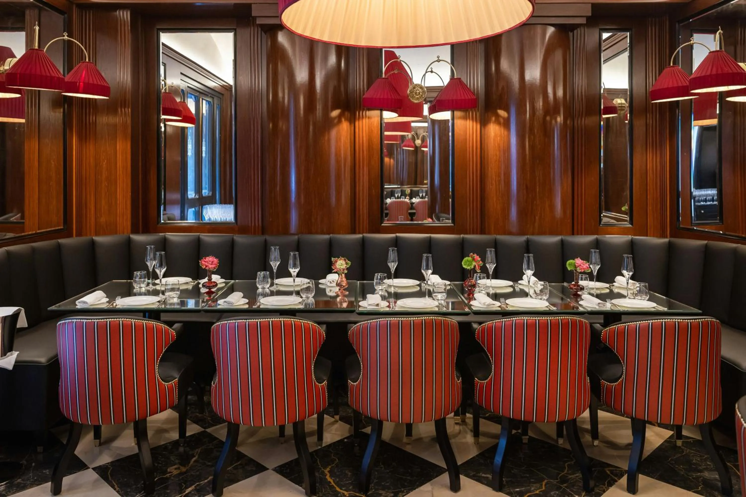 Restaurant/places to eat in Hotel d’Inghilterra Roma – Starhotels Collezione