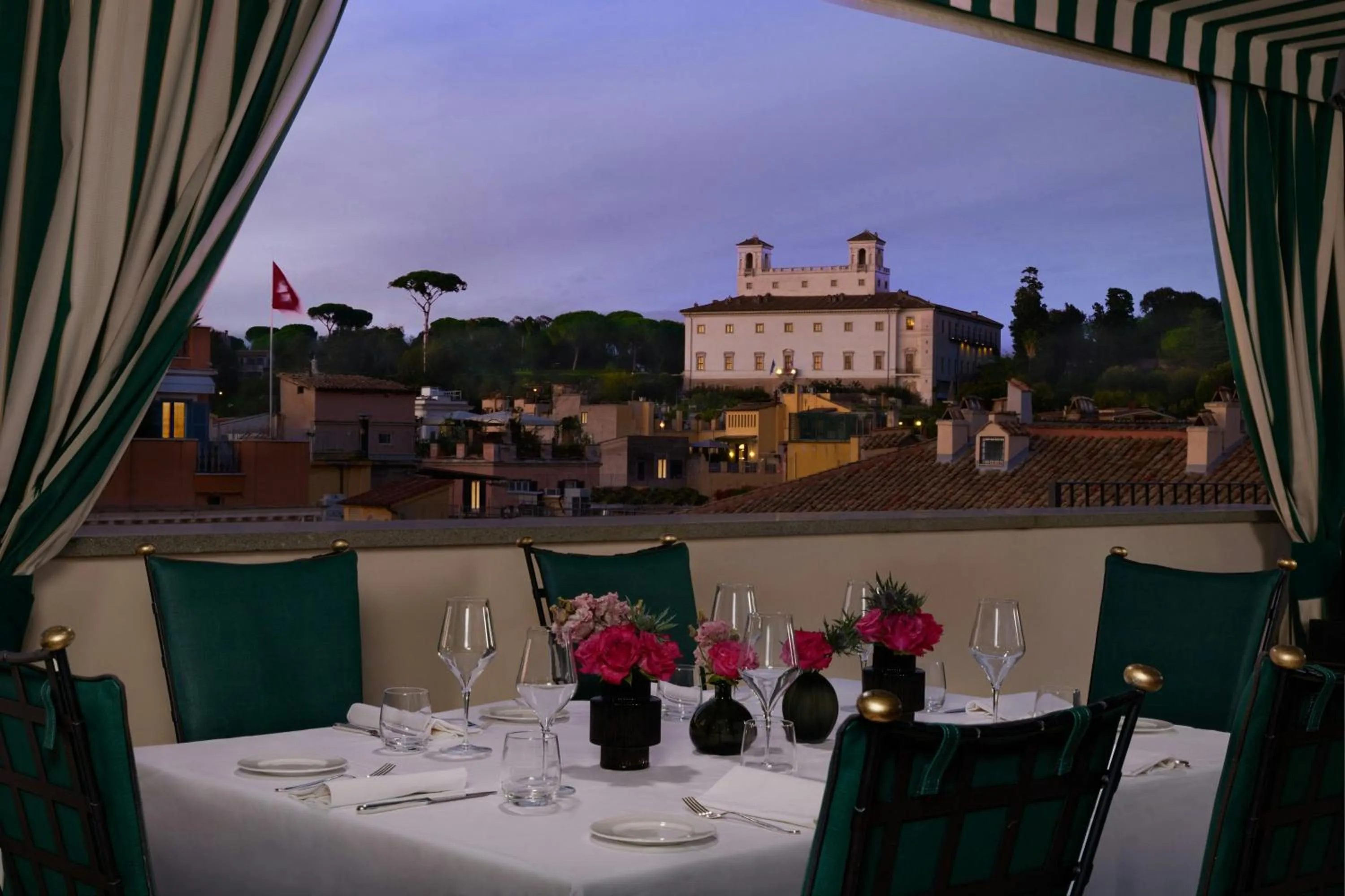 Restaurant/places to eat in Hotel d’Inghilterra Roma – Starhotels Collezione