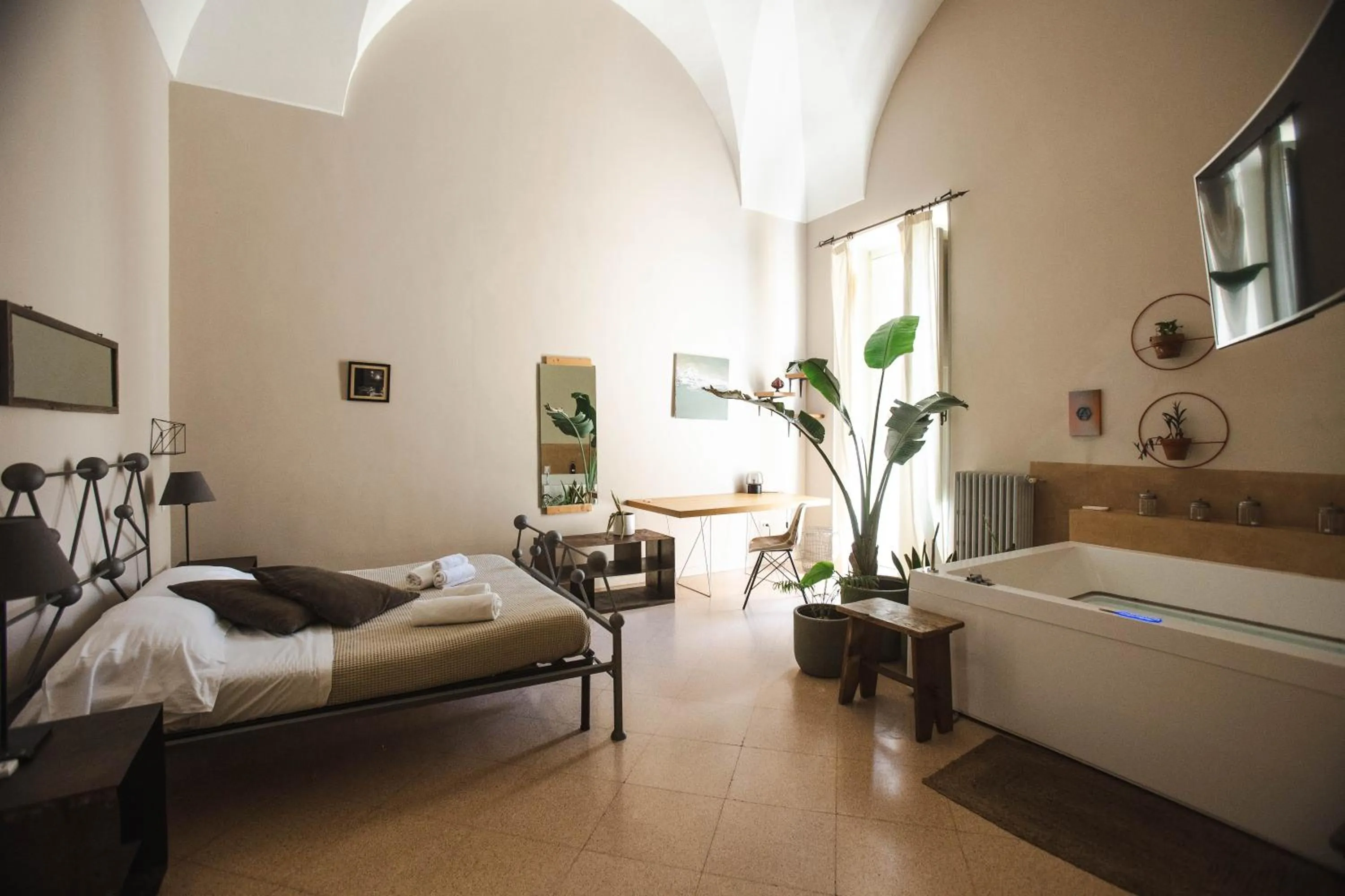 Bedroom, Bed in 4 Balconi rooms-Boutique B&B