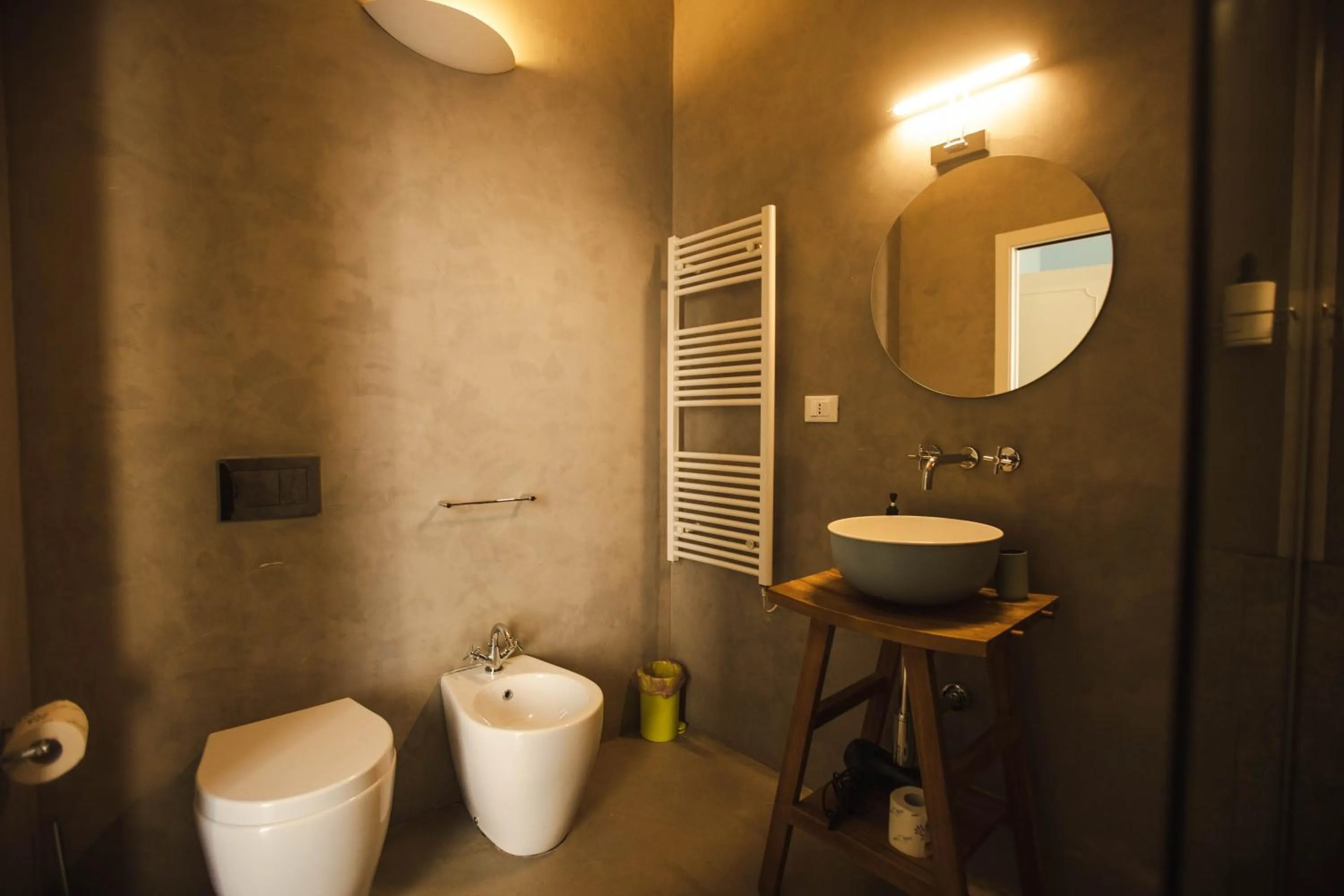 Bathroom in 4 Balconi rooms-Boutique B&B