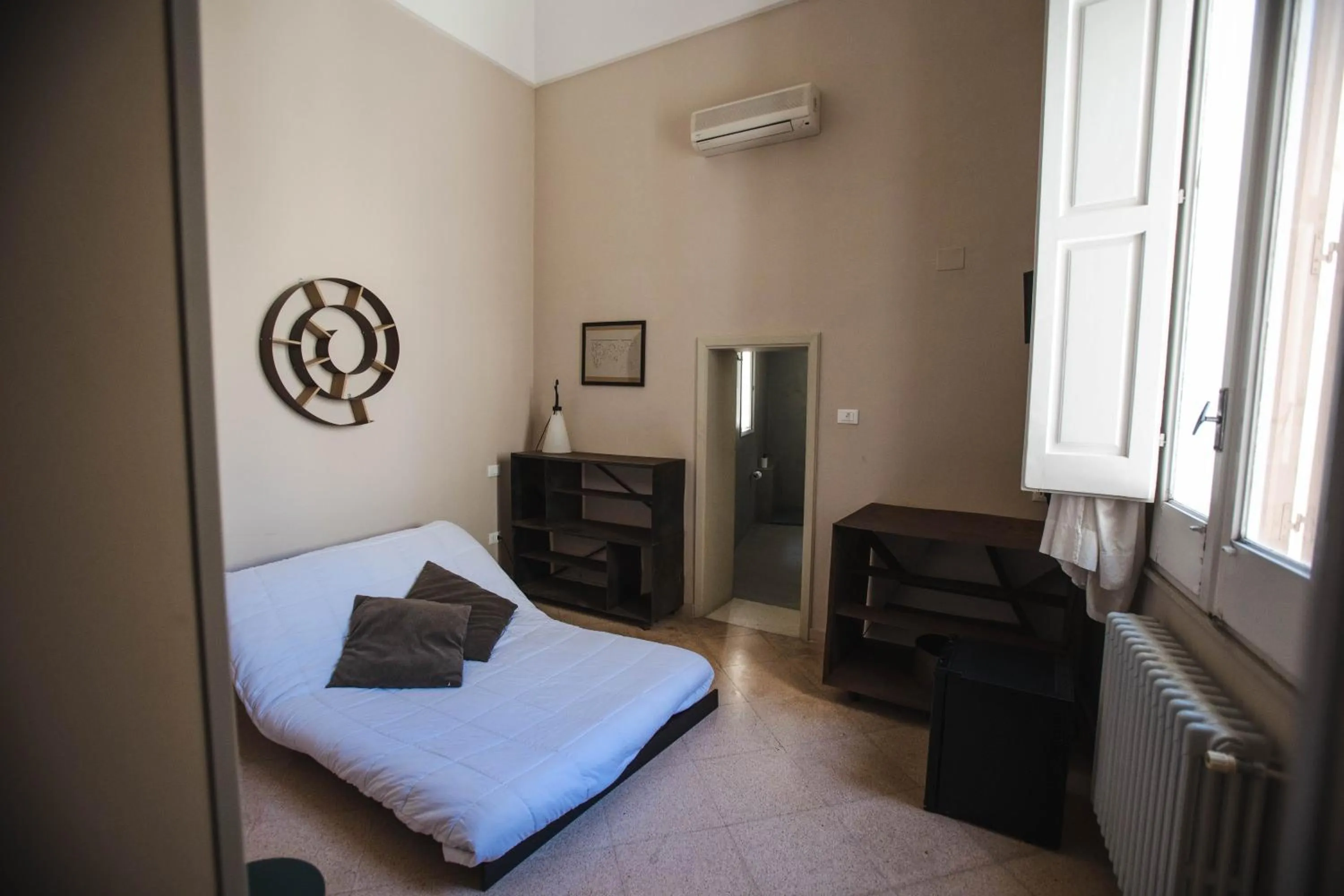 Photo of the whole room, Bed in 4 Balconi rooms-Boutique B&B