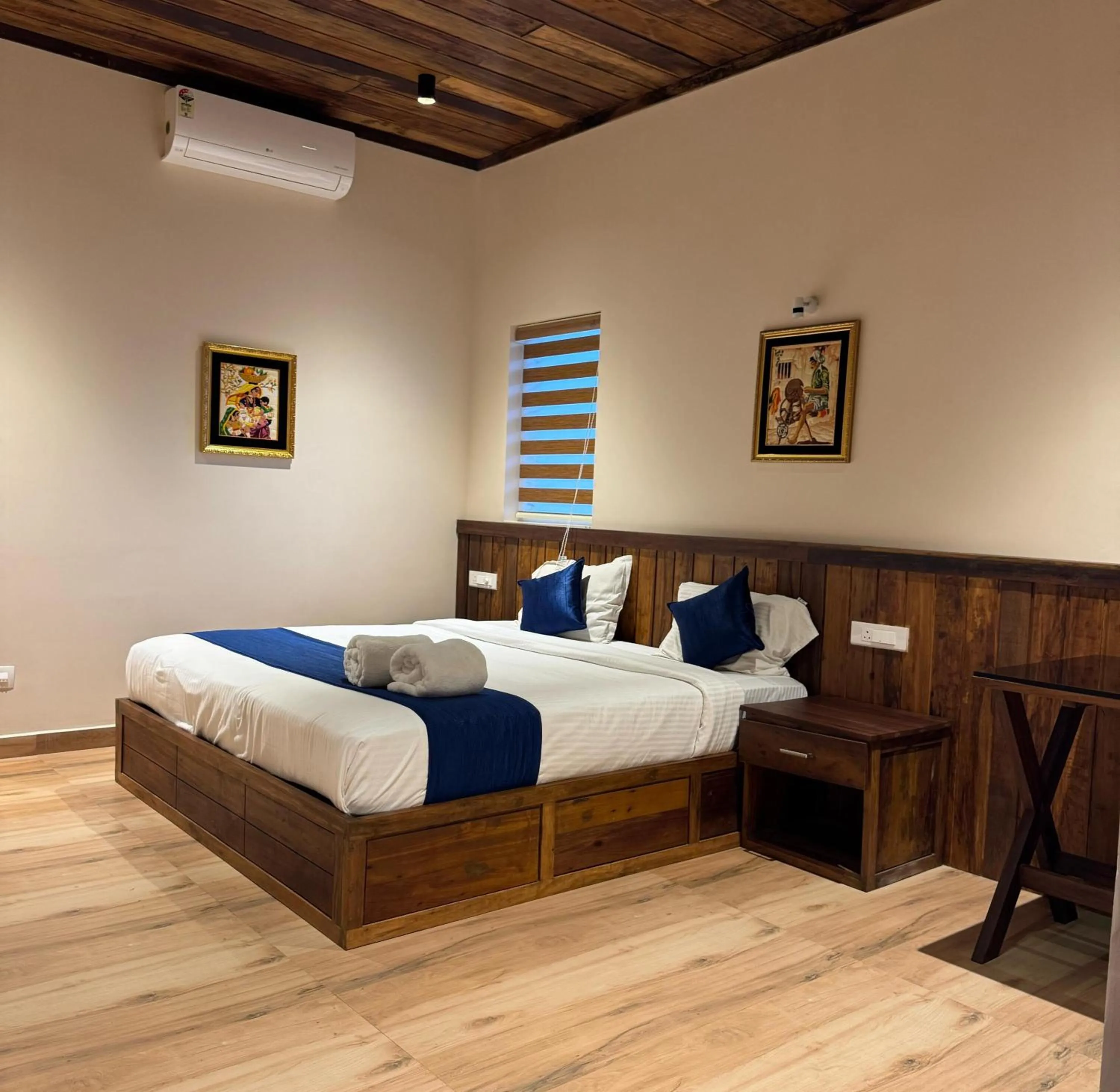 Bed in Munnar Blue Mist