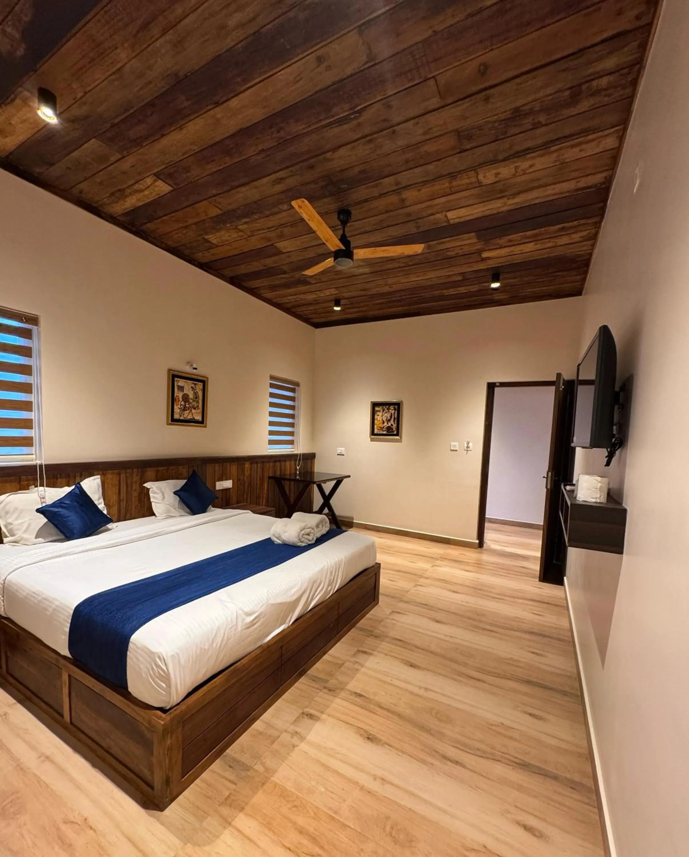 Bed in Munnar Blue Mist